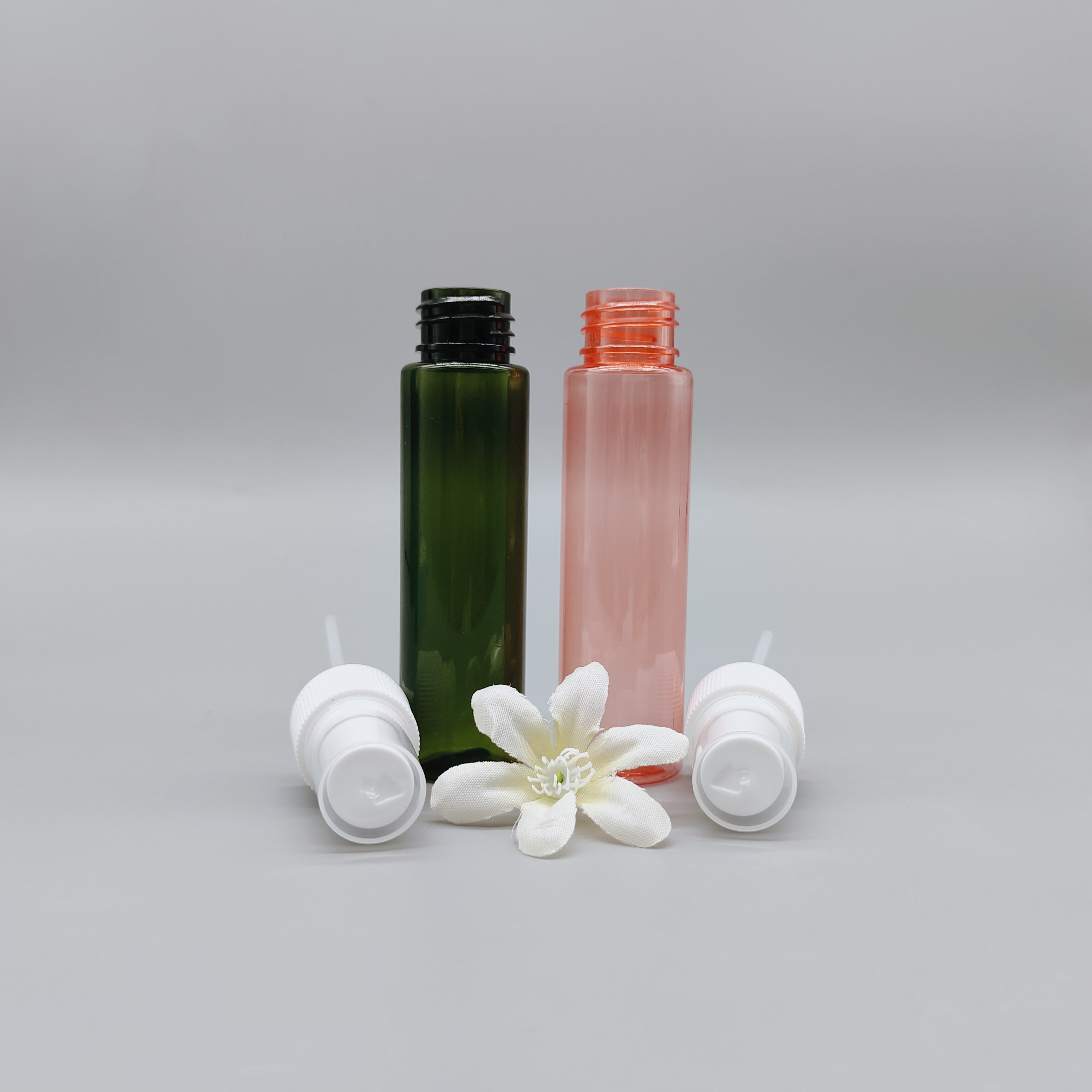 PET 35ml Colorful Plastic Spray Bottle Beauty Packaging Perfume Mouth Breath freshener Packaging