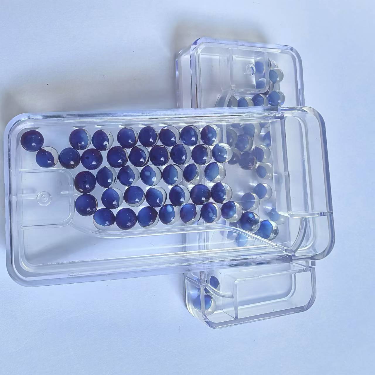 New double-layer mint breath freshener pill, refreshing bursting beads eliminate the smell of smoking