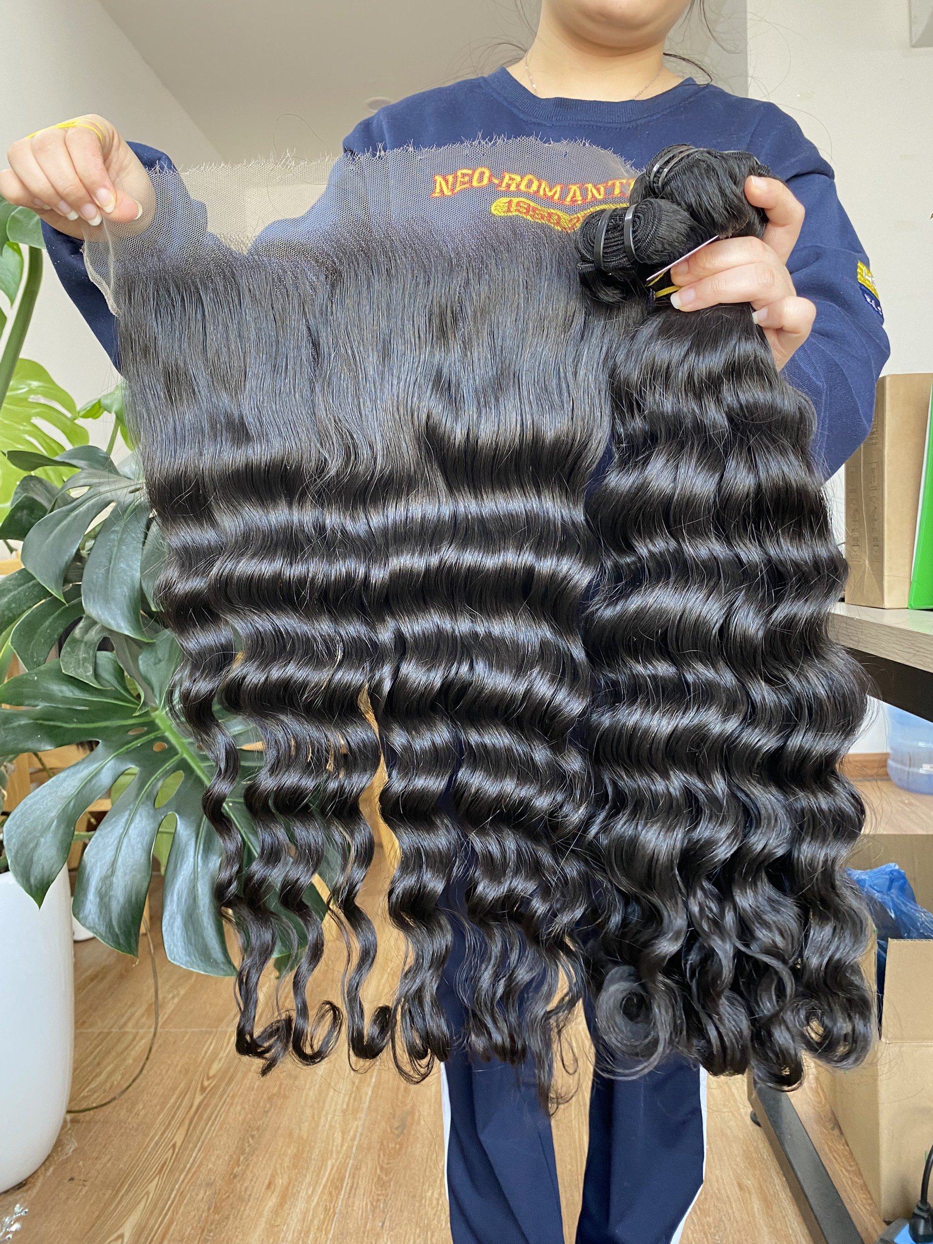 Natural Wave Human Hair Extensions , Vietnamese hair Double Drawn Good Price, Raw Virgin Human Hair Unprocessed Bundles