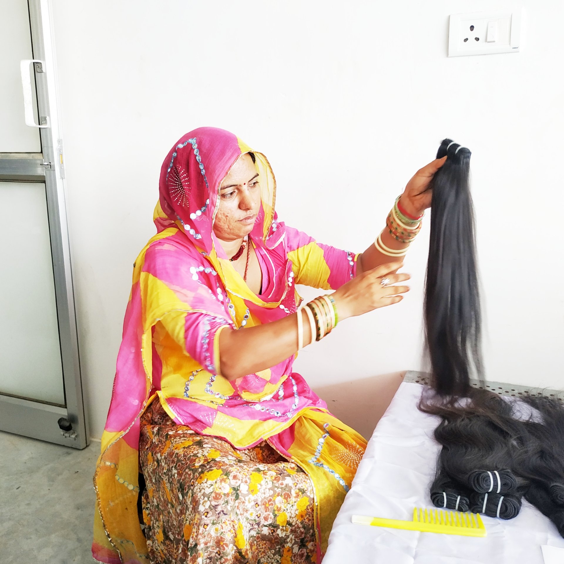 Raw virgin human hair machine double weft Straight Bundles Cuticle Aligned Brazilian virgin Human Hair Extensions
