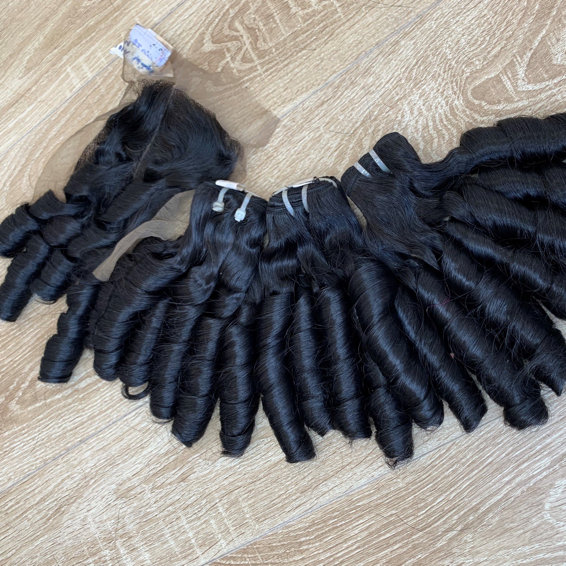 Ready to ship double draw bouncy curly Vietnamese hair bundles with closure100% human hair bundles Genius Weft