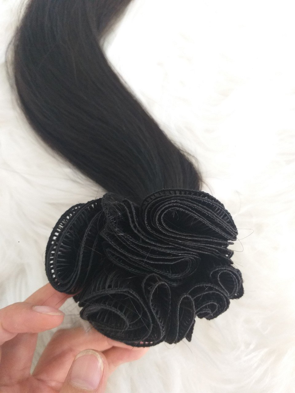 Hand-tied Weft Bundles Balayage Natural Black Virgin Raw Remy Hair Double Drawn Cuticle Aligned Soft Human Hair Extensions