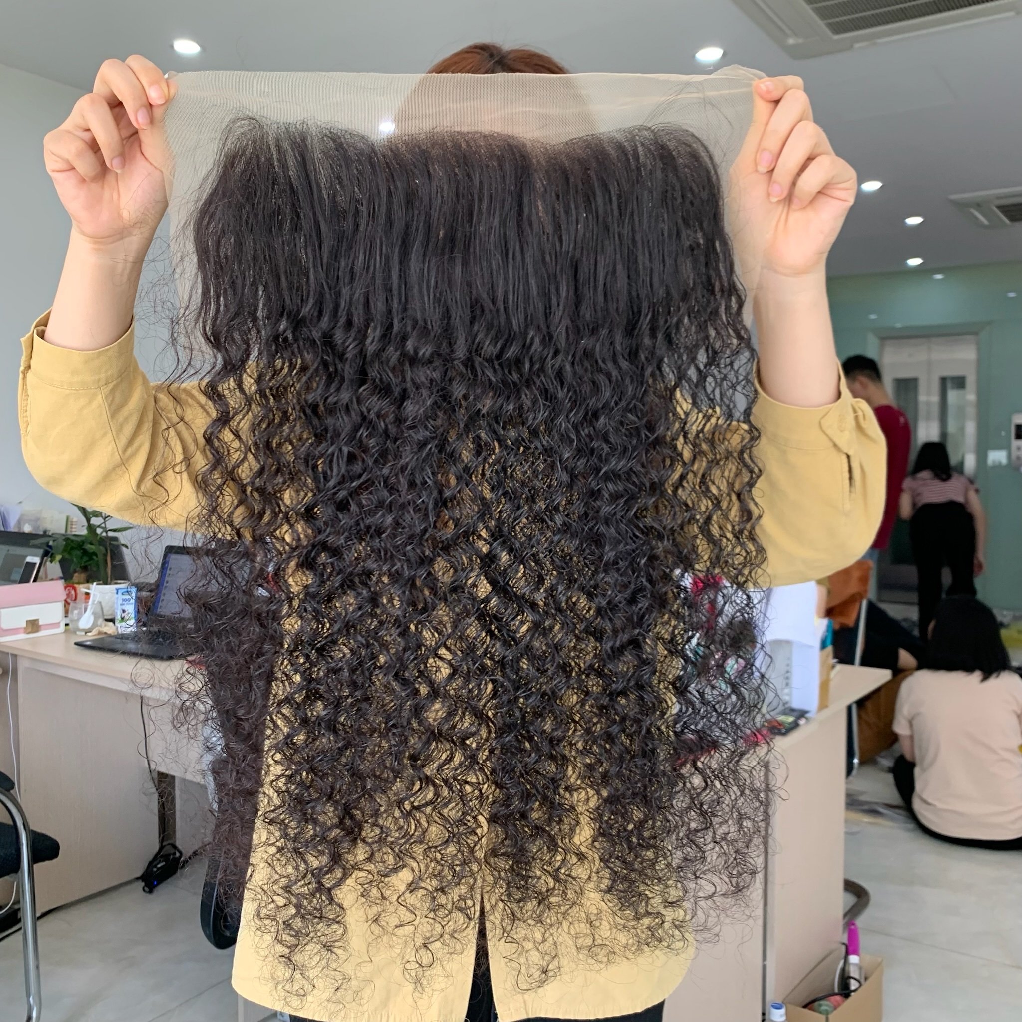 Factory price Natural raw Burmese curly weft hair bundle and frontal 100% Vietnamese human hair