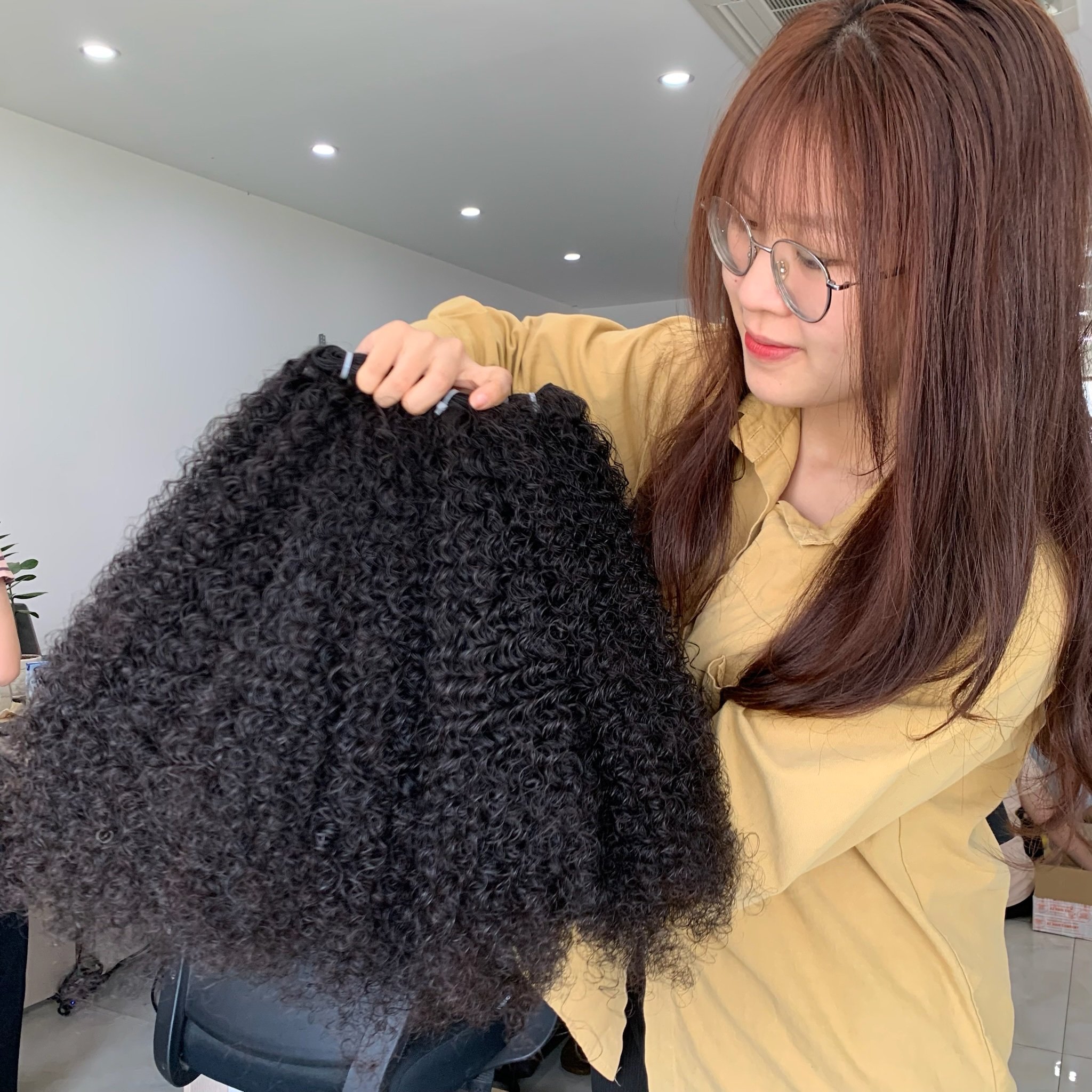 Factory price Natural raw Burmese curly weft hair bundle and frontal 100% Vietnamese human hair