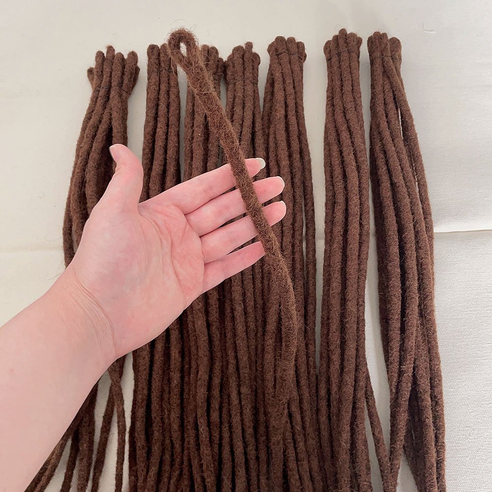 Wholesale Handmade 100% Soft Natural Human Hair Colorful #30 Color 1.2cm Size Afro Kinky Curly Crochet Dreadlocks Extensions