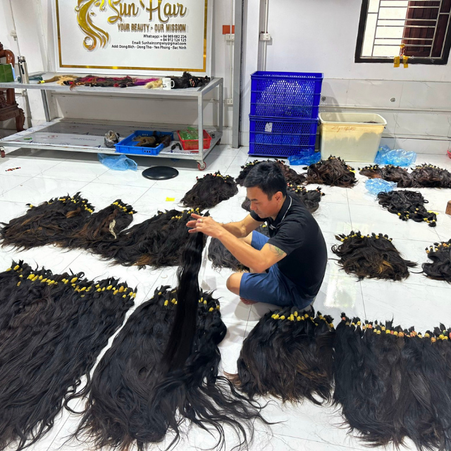 Wholesale Product Raw High Quality Full Cuticle Aligned One-donor and Baby Natural Color 100% Raw Vietnamese Human Hair