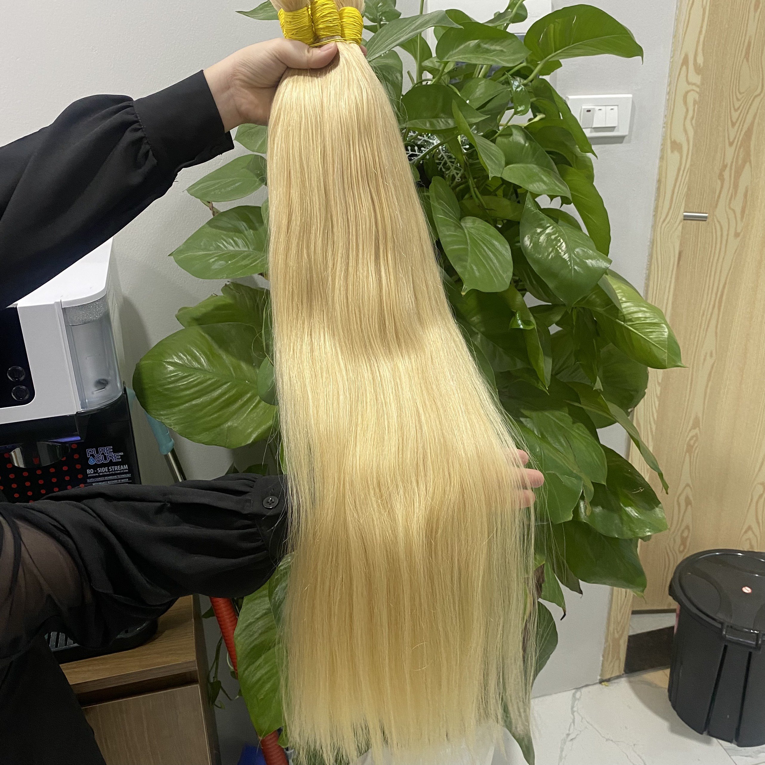 Factory Price Hot Selling Remy Virgin Vietnamese Bulk Human Natural Straight Russian Blonde Cuticle Aligned Wig Style Styling