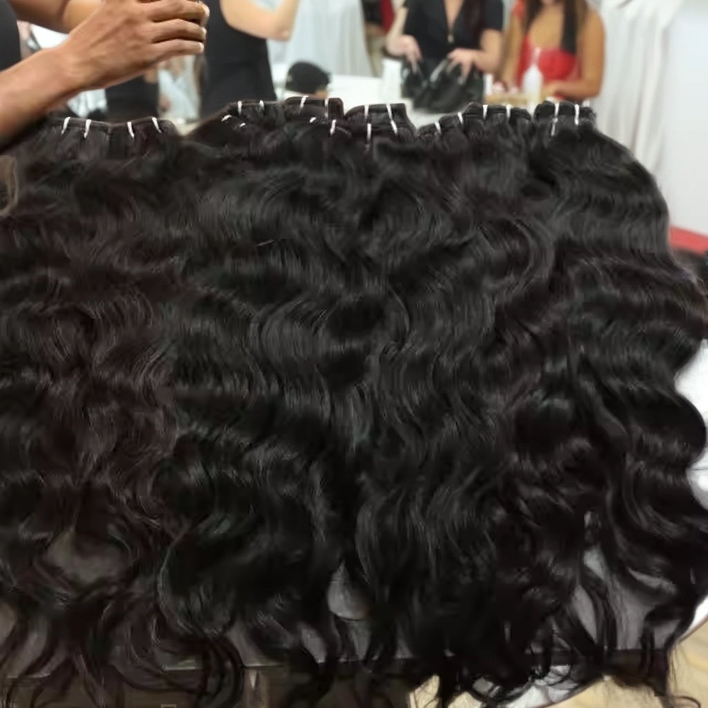 Unprocessed Human Hair Extensions Raw Cabello sin procesar Indian Wave Style Crudo Extensiones de Cabello Humano raw hair
