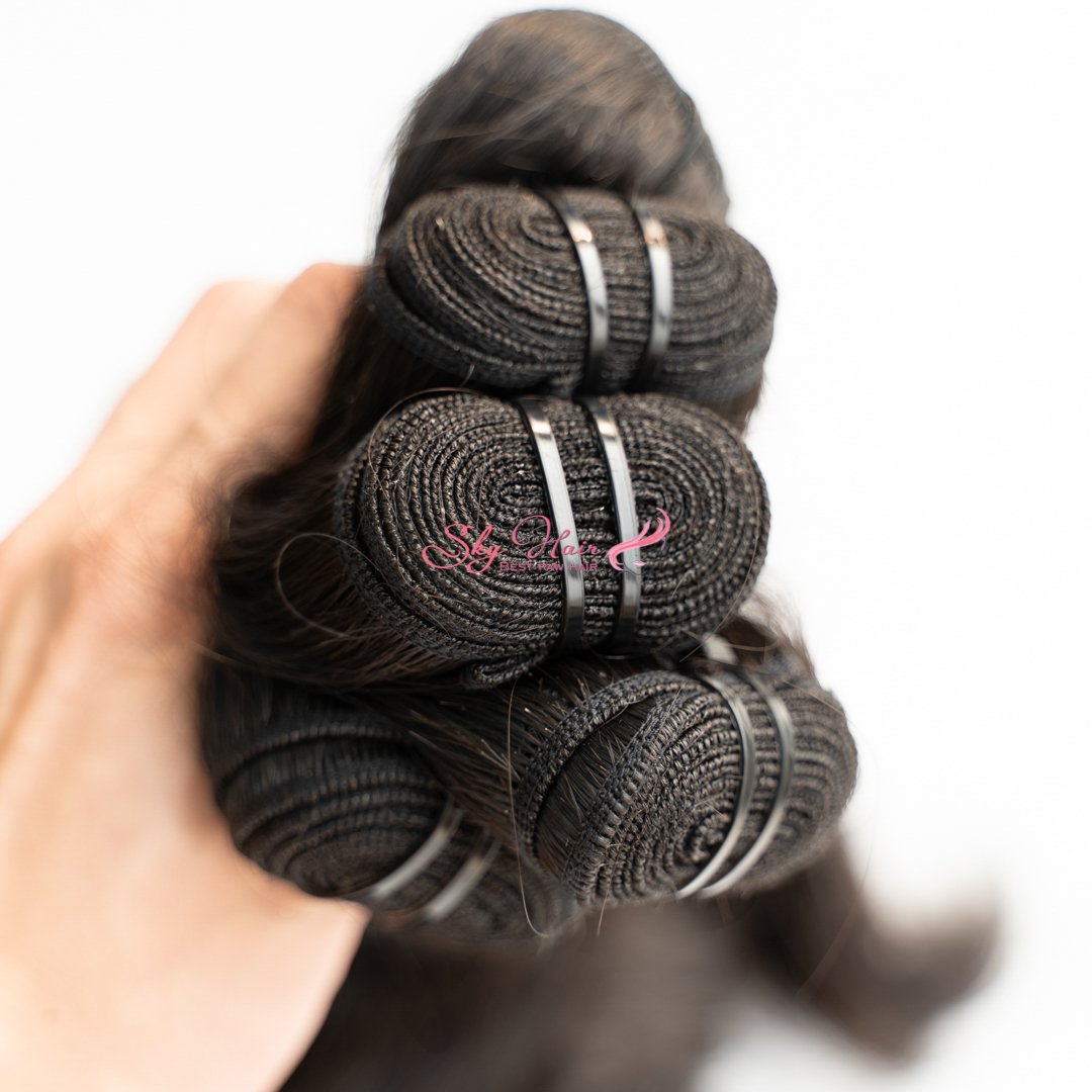 Human Cambodian natural Wavy Hair Bundles Natural Black Color Raw Deep Wave Hair 100% Vietnamese Human Hair Long Length