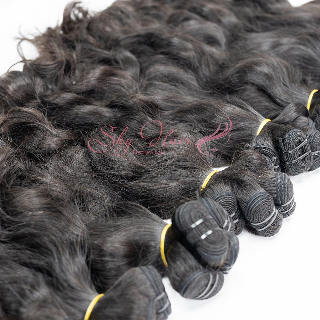 Human Cambodian natural Wavy Hair Bundles Natural Black Color Raw Deep Wave Hair 100% Vietnamese Human Hair Long Length