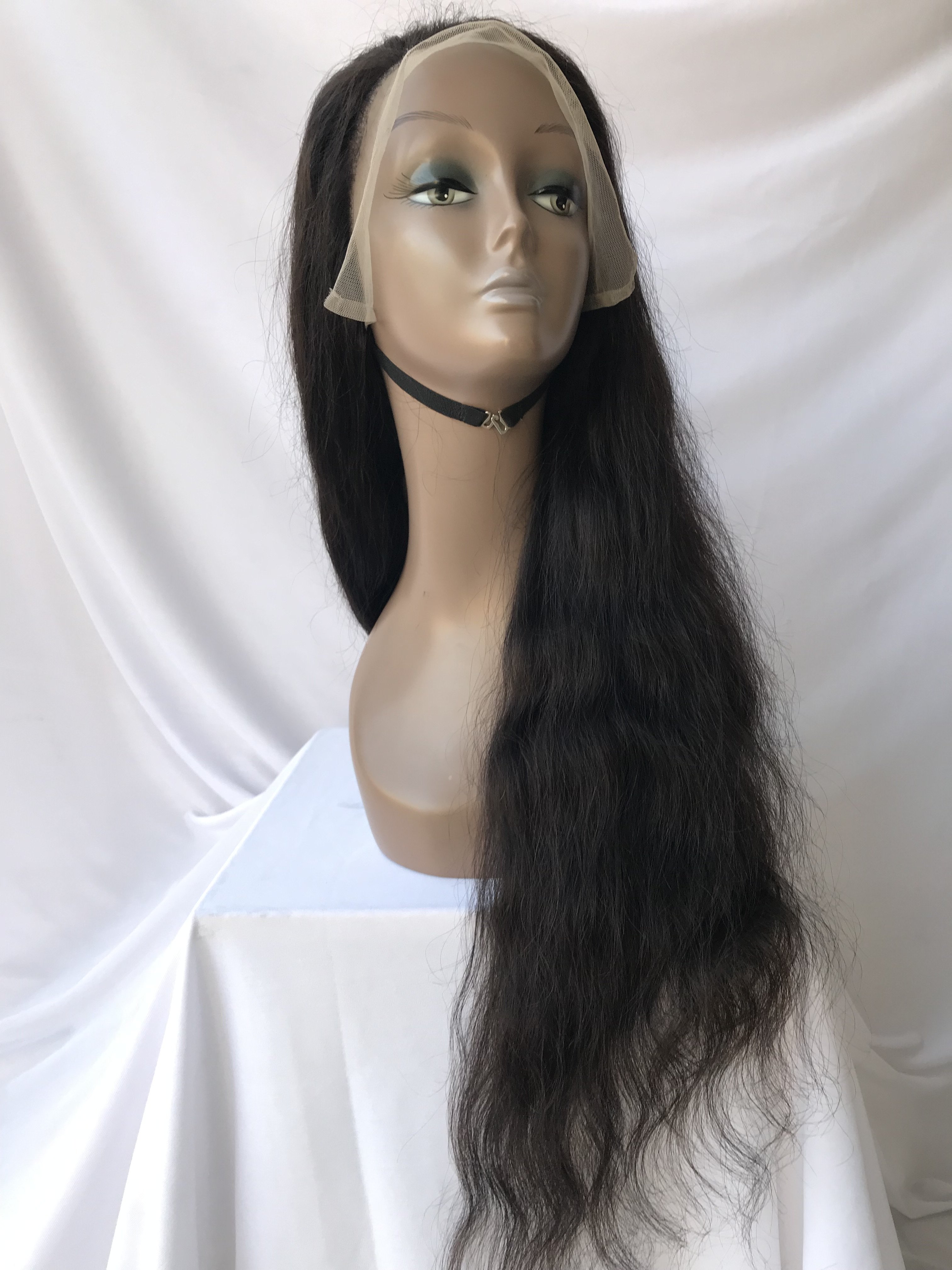Wholesale Cambodian Indian Temple Virgin 28'' Natural Wave 13x6 Hd Lace Frontal Wig Cuticle Aligned Single Donor Indian Supplier