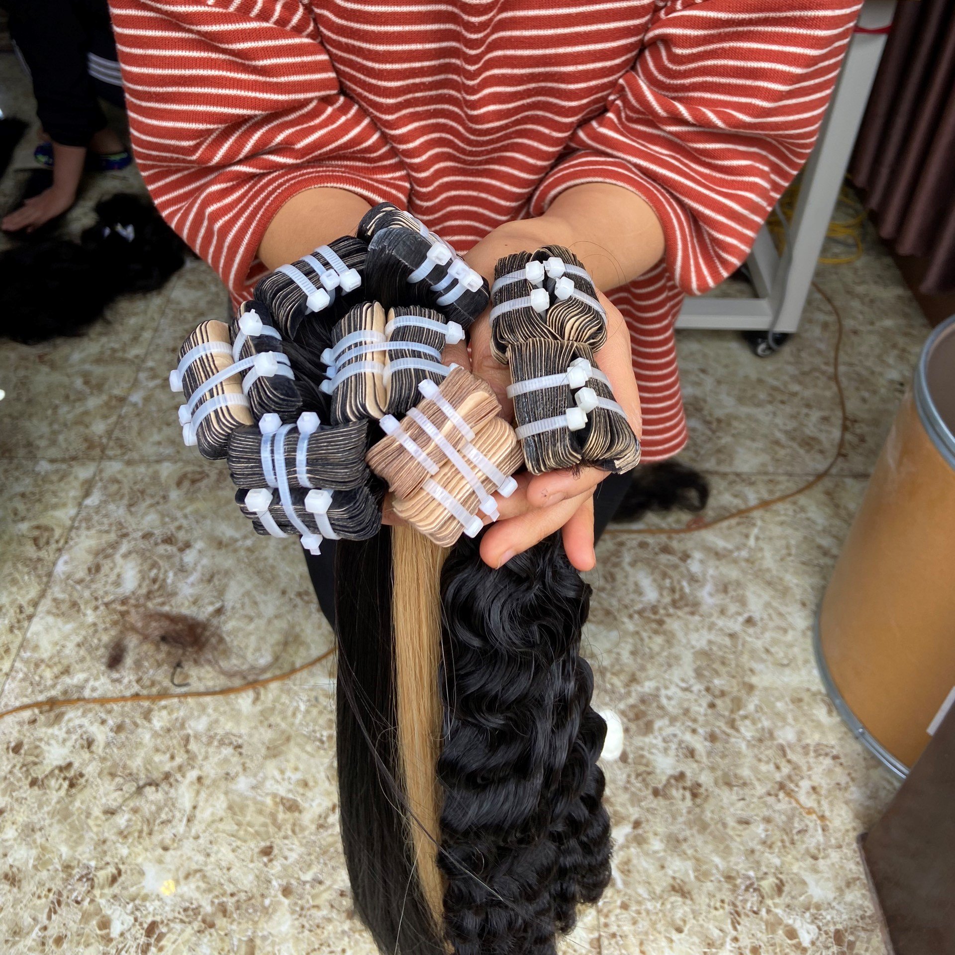 Cheap 100 Human Hair Extensions Tape Ins Genius Weft Virgin Hair Vendor Raw Vietnamese Bulk Hair Extension Cuticle Aligned