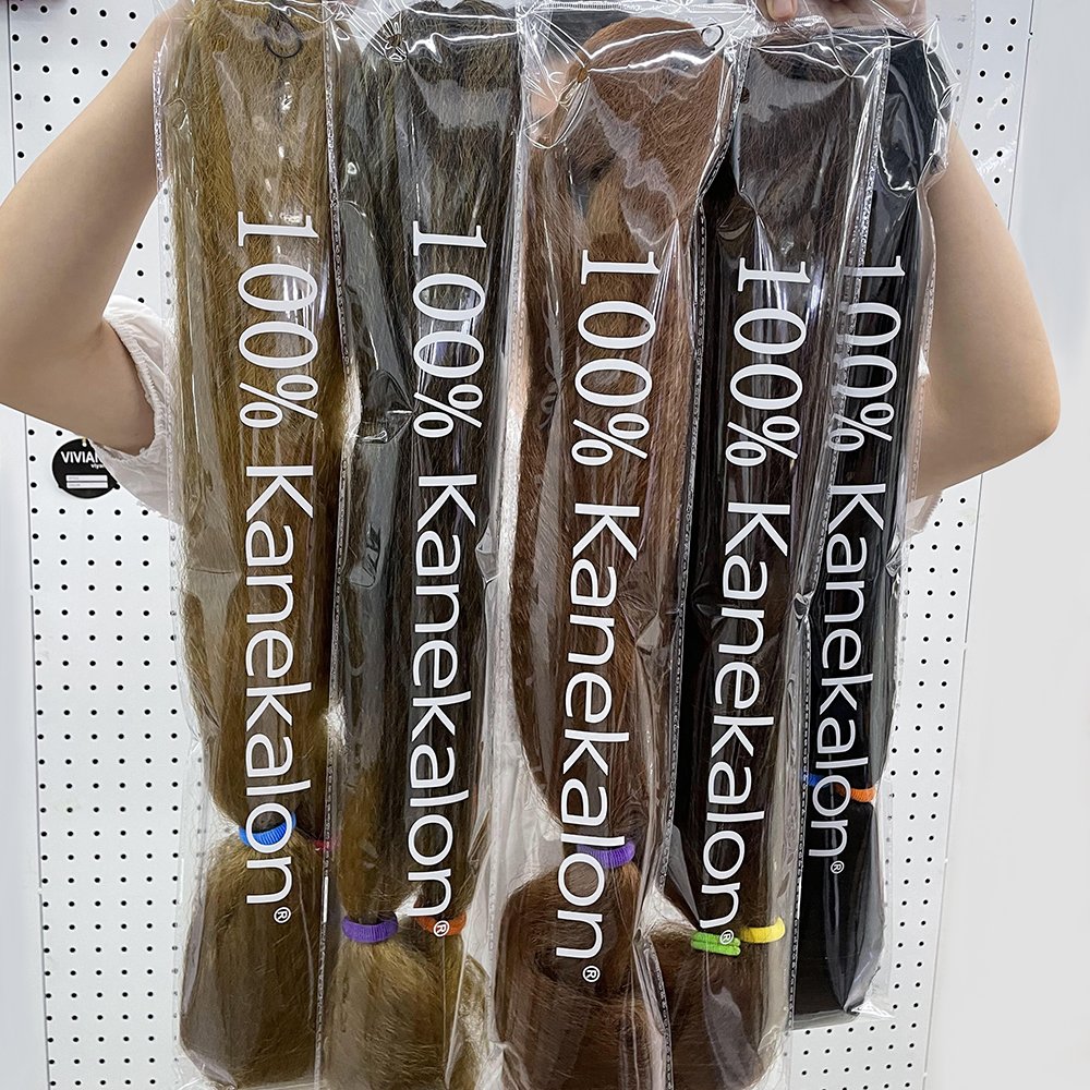 Profesional Kanekalon Manufacturer Flame Retardant Tangle Free Synthetic Kanekalon Tiara II Natural Smooth Jumbo Braiding Hair