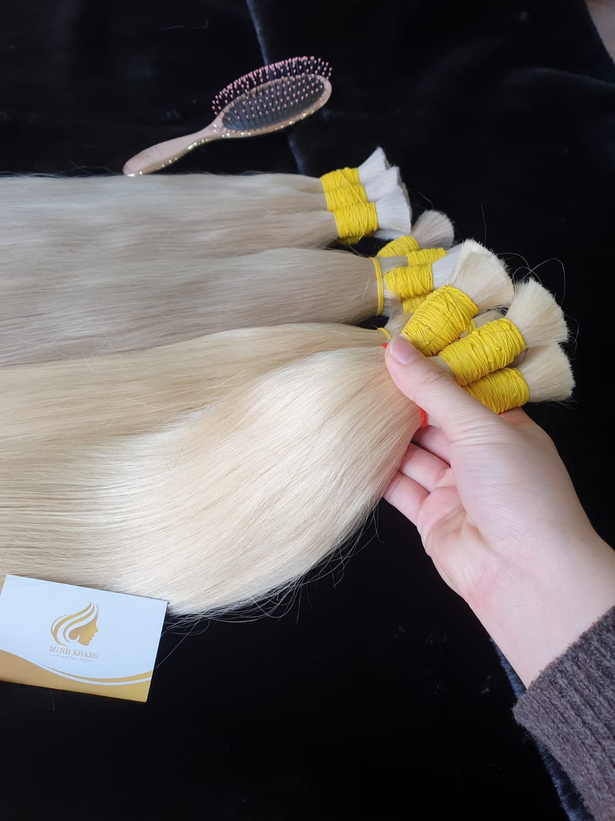 Human Hair Extensions Hair Extensions Light color Human Vietnamese hair extensions with wholesale price