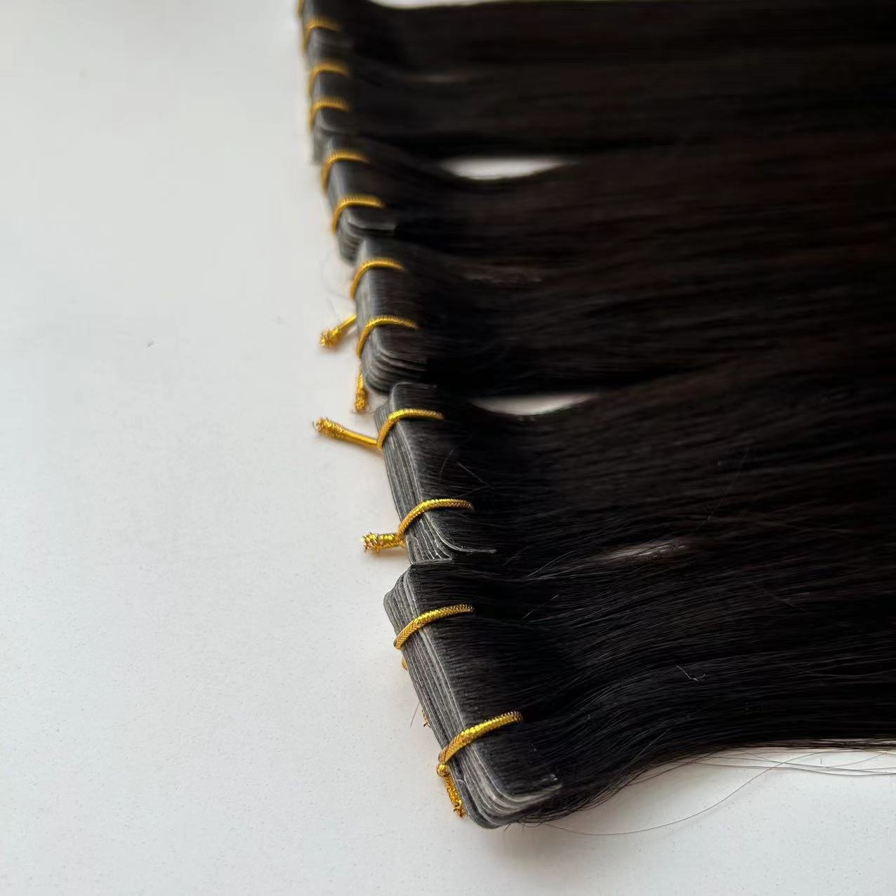 Wholesale Best Quality Russian Remy Hair Extensions Invisible Tape In Hair Raw Natural Cuticle Intact Injection Virgin Tape Hair