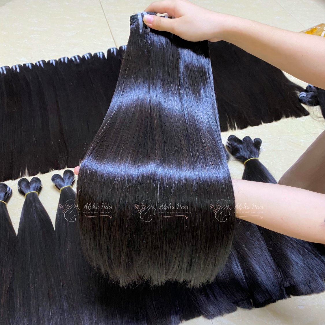 100% Pure Vietnamese Human Hair Extensions Natural Black Bone Straight Glueless Wigs Competitive Wholesale Price Hair Vendor
