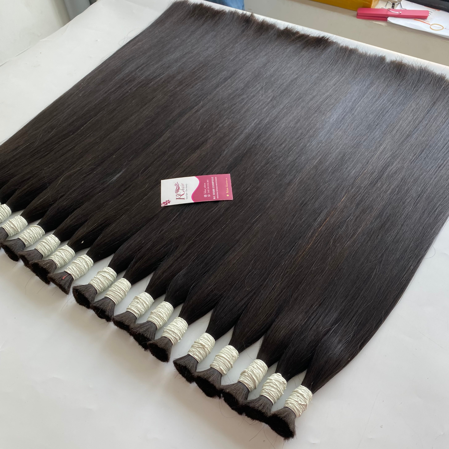 Top Wholesale Bulk Hair Bone Straight Bundles Natural Color Human Hair Extensions Factory Price Full Cuticle Aligned Hair