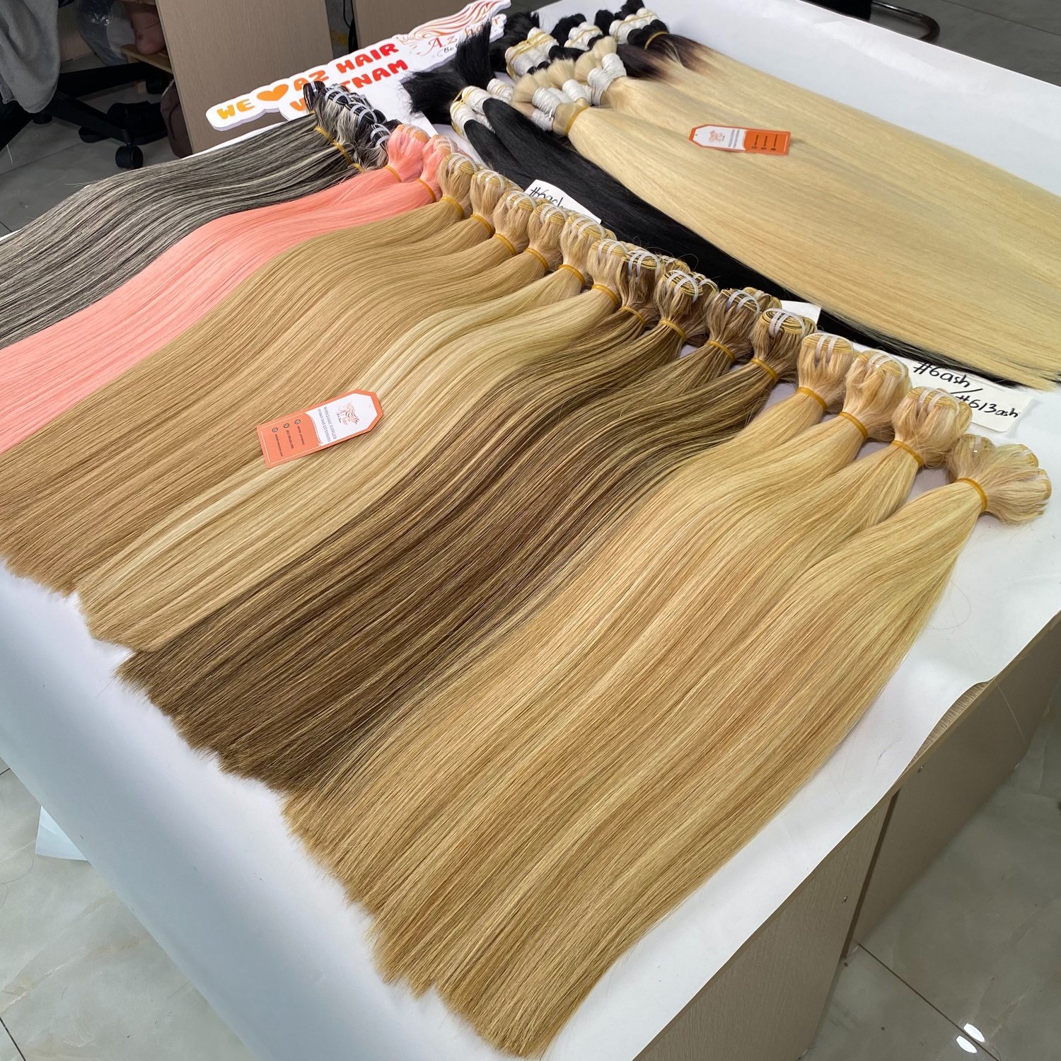 Wholesale Sewing Machine Weft Hair Highlight Color Unprocessed Vietnamese Human Hair High Quality