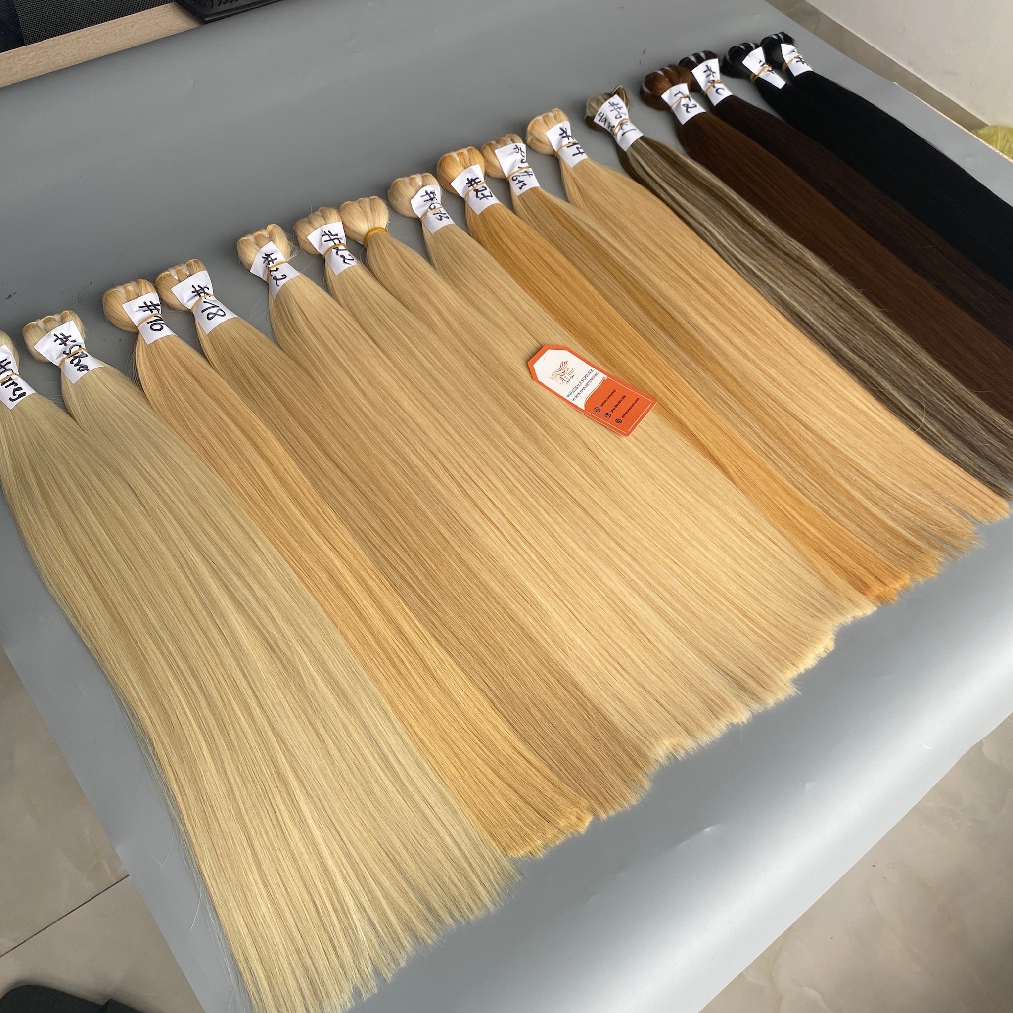 Wholesale Sewing Machine Weft Hair Highlight Color Unprocessed Vietnamese Human Hair High Quality