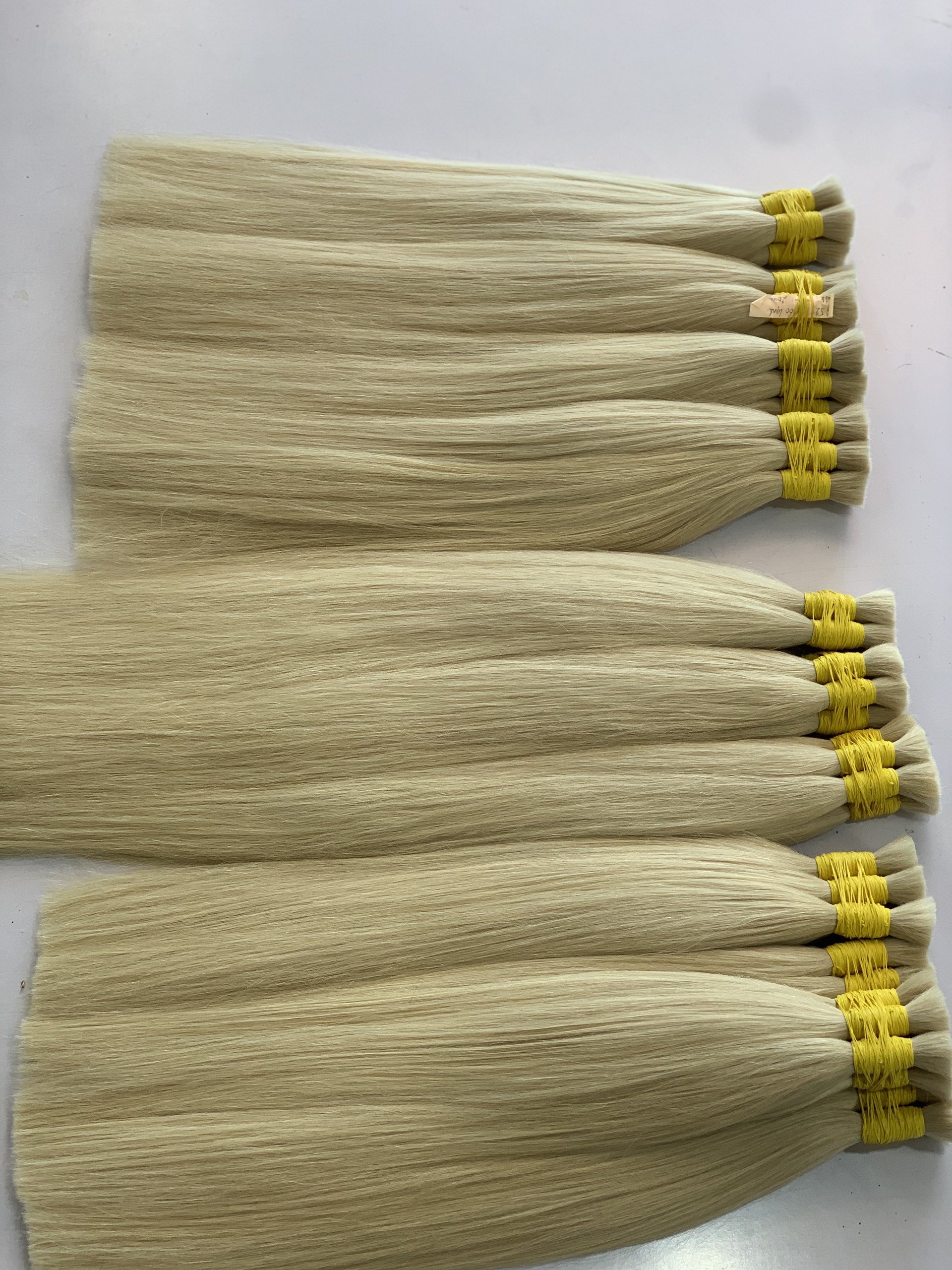 Vietnamese Raw Hair Wholesale Bundles Weft Bone Straight Large Stock Top Quality Virgin Hair 100% Remy Hair