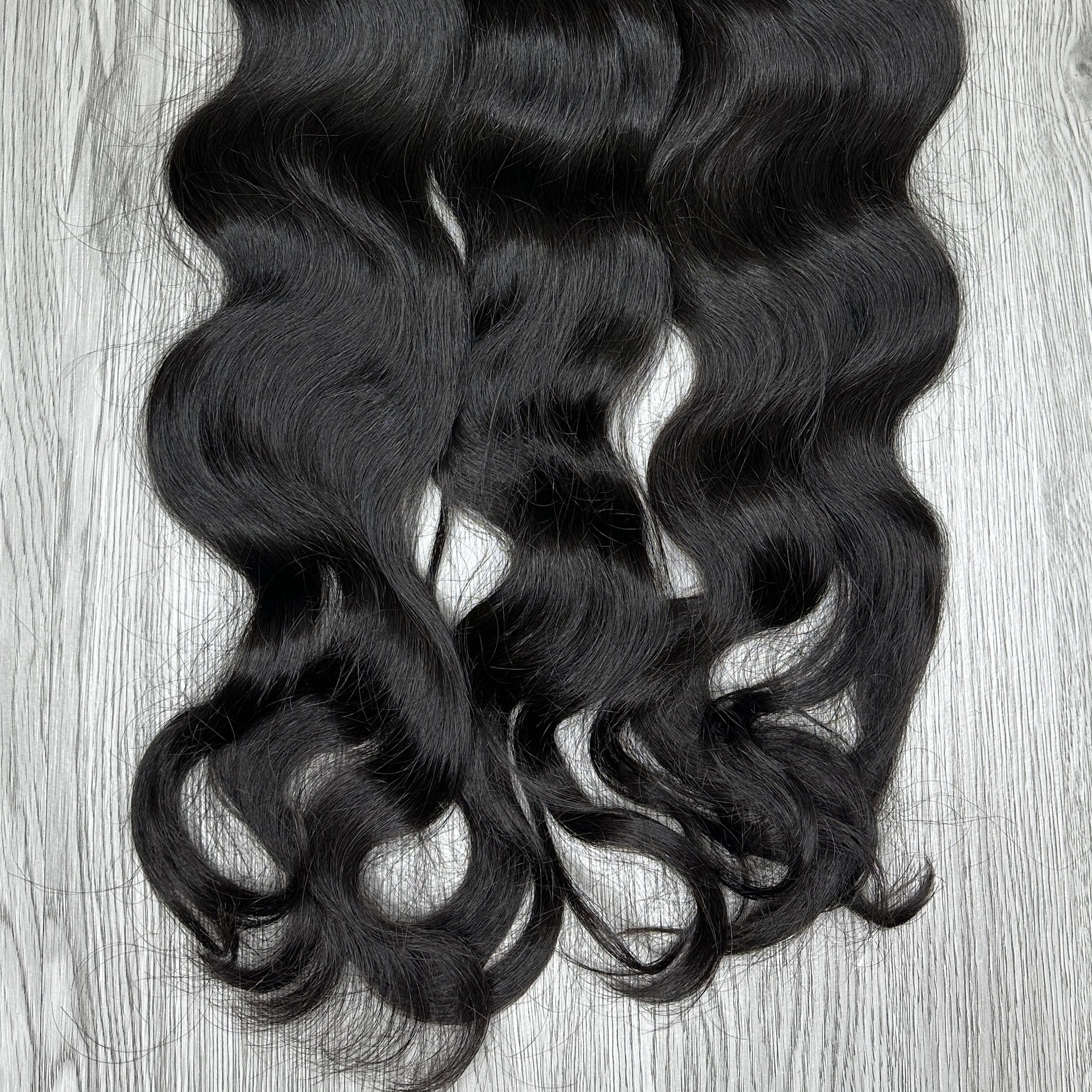 100% Luxury Vietnamese Raw Human Hair Extensions Wavy to Straight High Quality Natural Color Raw Hair