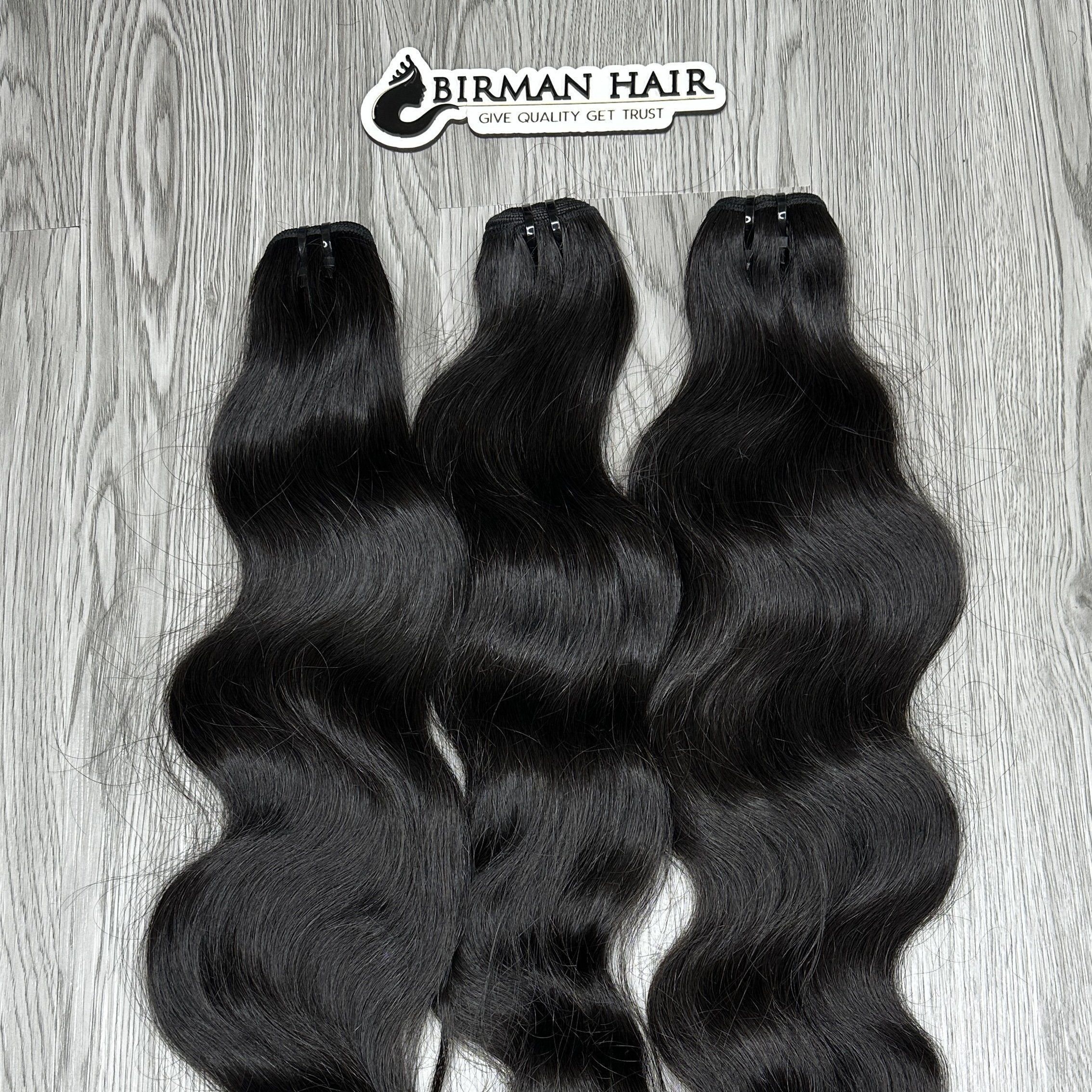 100% Luxury Vietnamese Raw Human Hair Extensions Wavy to Straight High Quality Natural Color Raw Hair