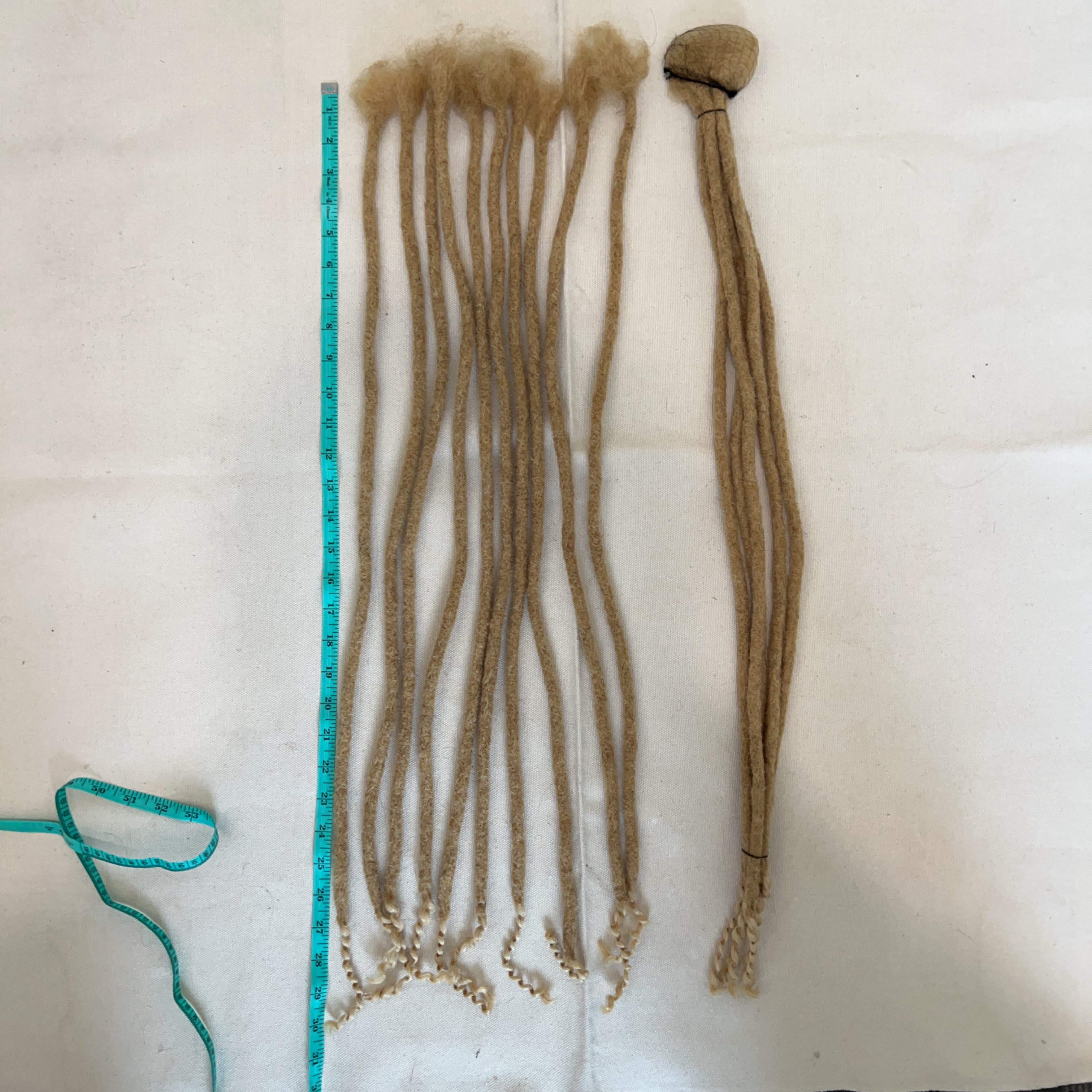 #613 color 28inch 1.2cm blonde curly ends real human hair locks for African black women braiding style Dreadlocks in stock