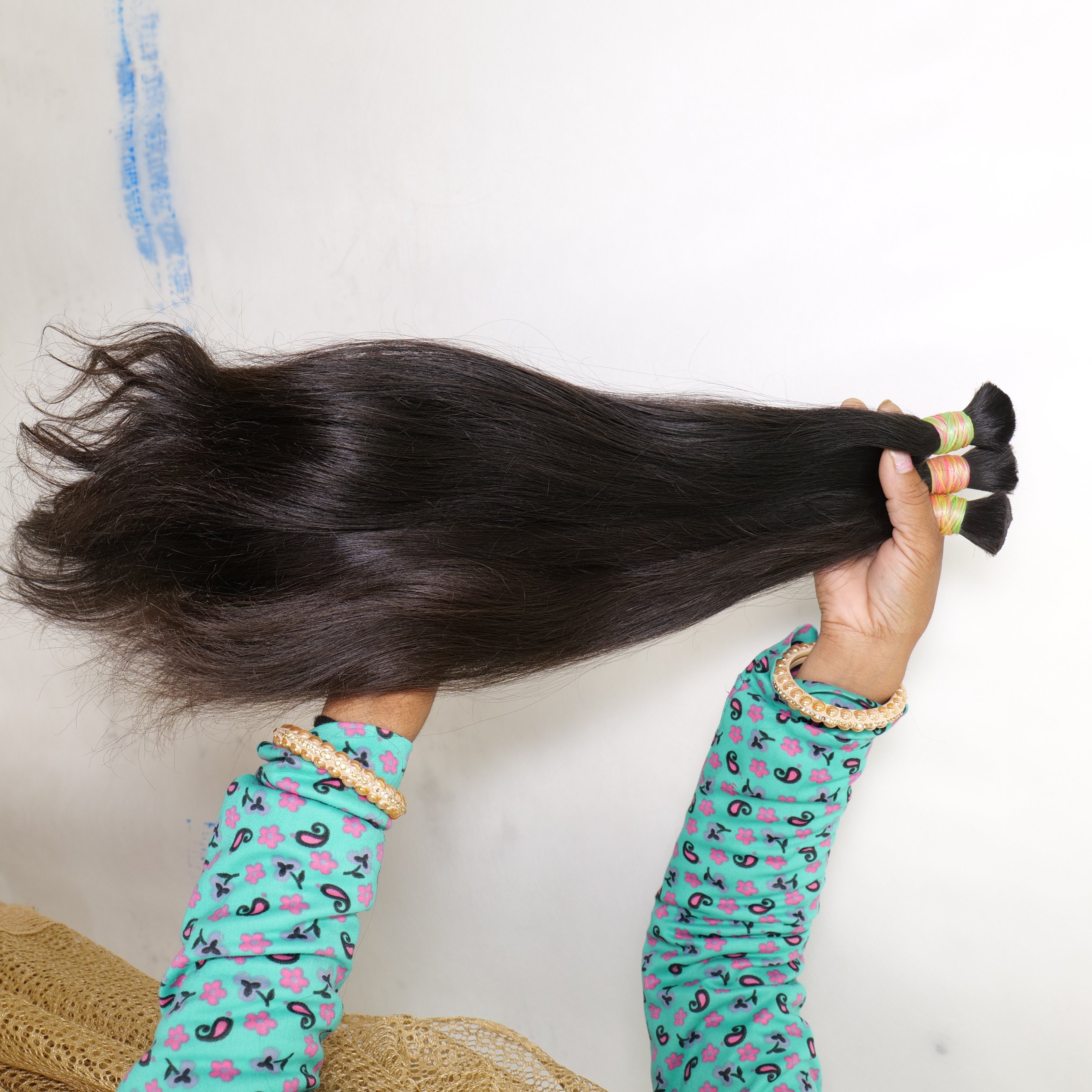 Raw virgin Indian human hair wholesale natural raw Bundles human hair cuticle aligned virgin human hair extensions
