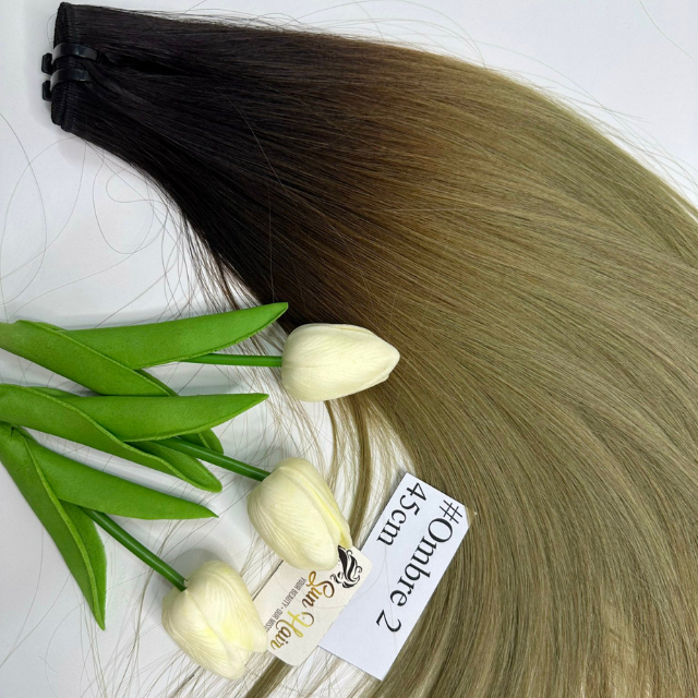 Wholesale Best Selling Ombre 18A Color Natural Straight Super Double Drawn Weft Hair 100% Remy Human Hair Extensions