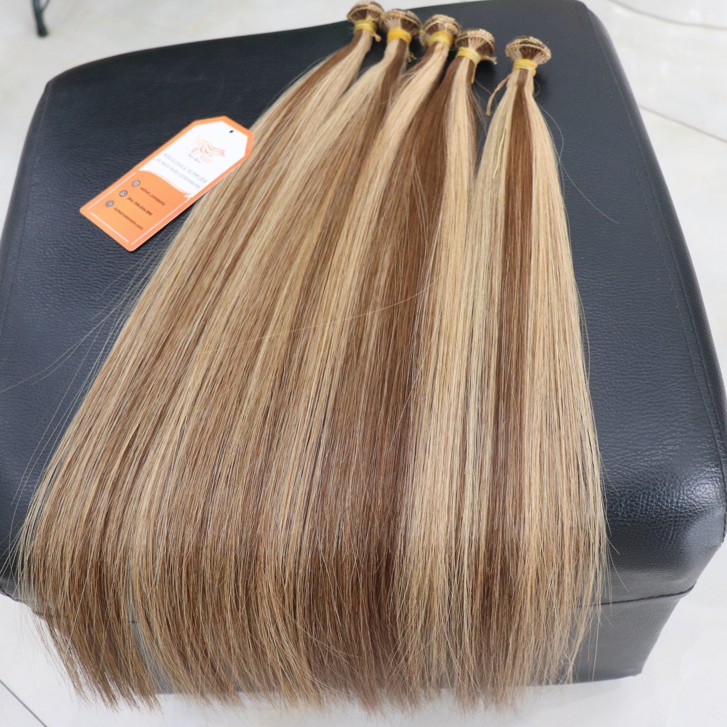 Unprocessed Virgin Human Hair Wholesale High Quality Hand Tied Weft Straight Hair Available Remy Human Hair Extensions