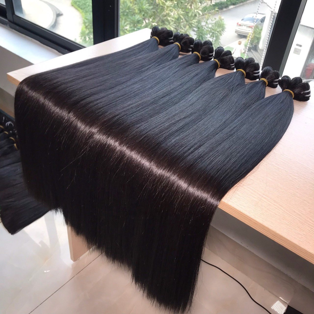 Top Wholesale Weft Hair Bundles Silky Straight Natural Color Super Double Drawn Virgin Cuticle Aligned Hair Hair Extension