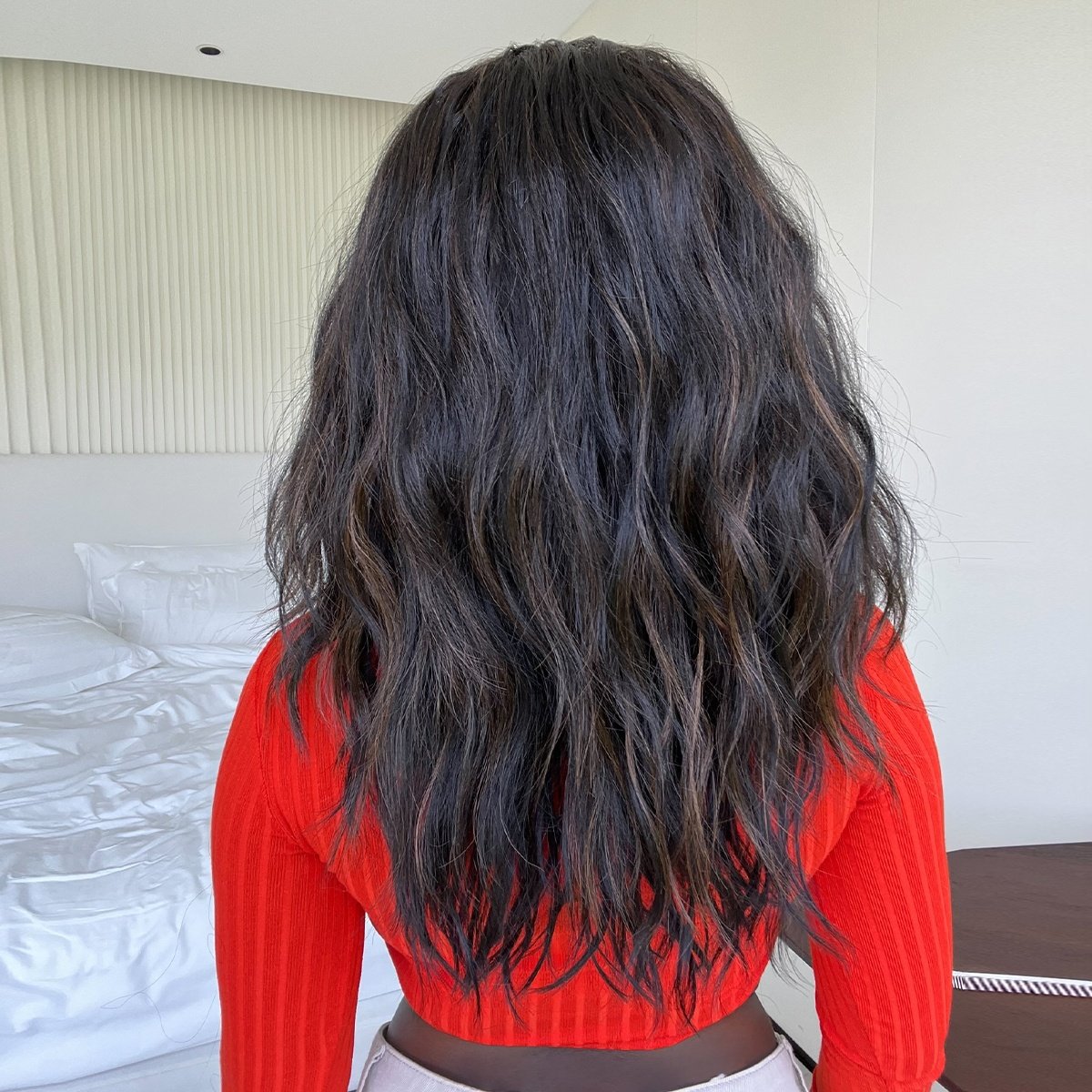 Future Chemical Fiber Synthetic black Mid-length Short Curly Hair Wavy T-shaped Lace Wig Soft No Glue Soft