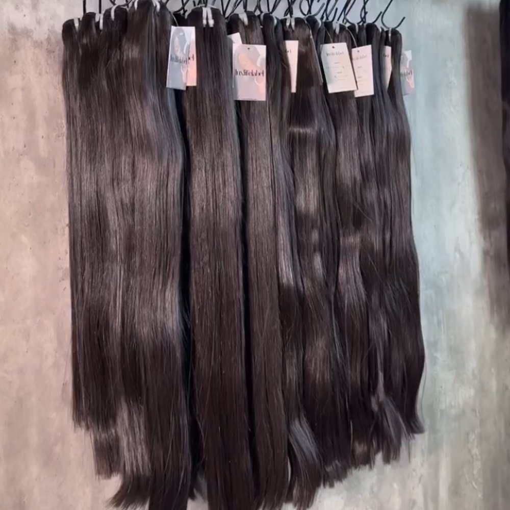 Factory Price Raw Indian Hair Bundles , Mink Virgin Hair Bundles Vendor Wholesale Cuticle Aligned Virgin Human Hair Extension