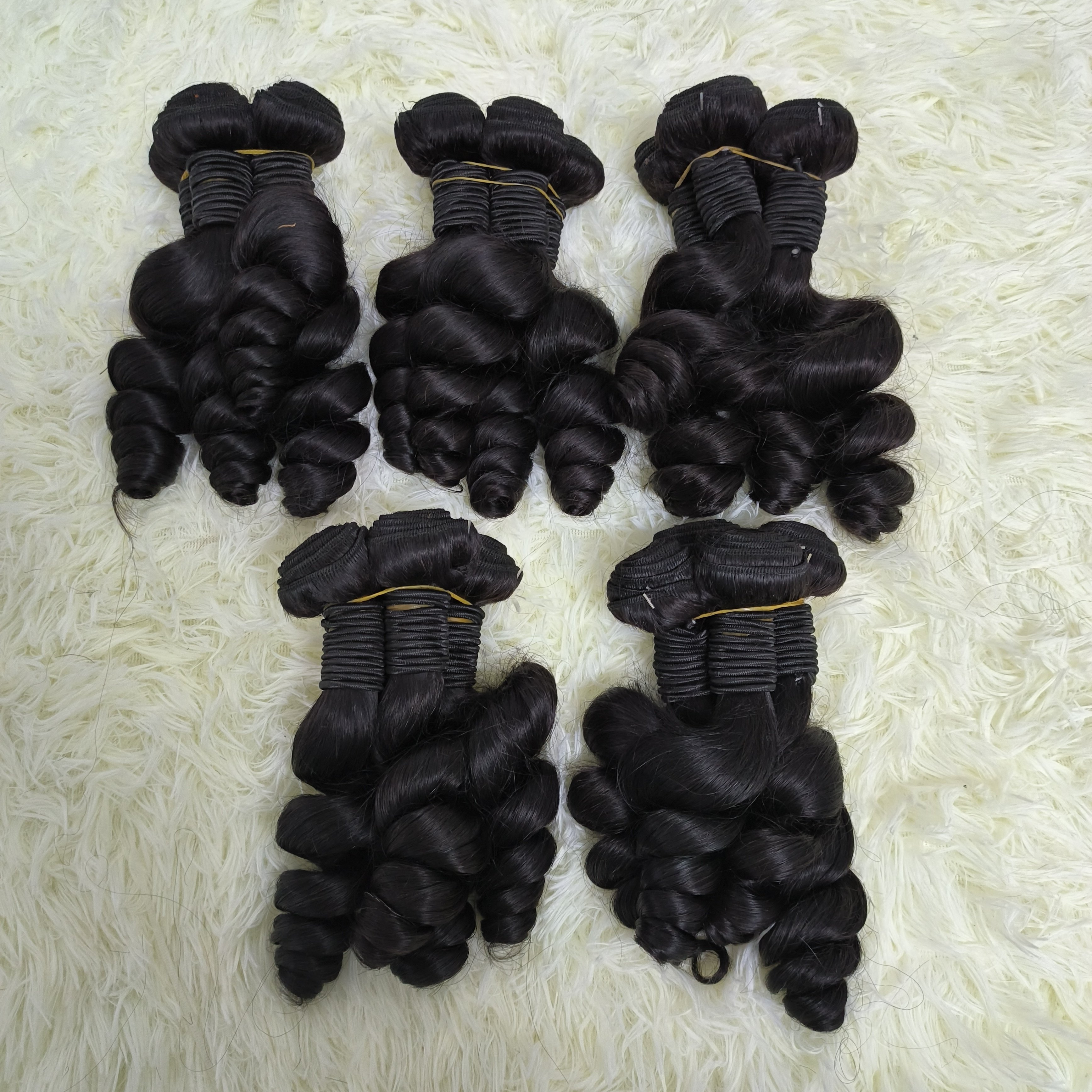 Letsfly Natural Loose Wave Curly Hair Bundles Water Wave Brazilian 10inch Remy 100% Human Hair Extensions 20pcs Cheap Wholesale