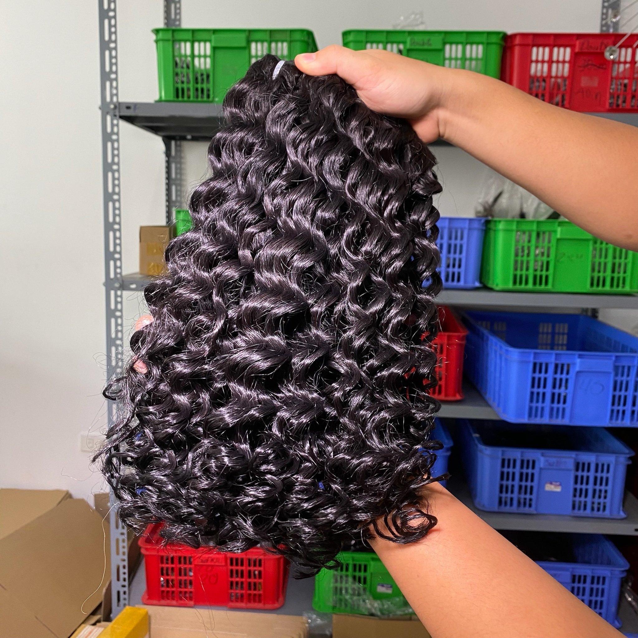 Hot sale letsfly Bundles Deal Deep Wave Vietnamese Hair Weave Bundles Curly Wholesale Raw Virgin Hair Extensions