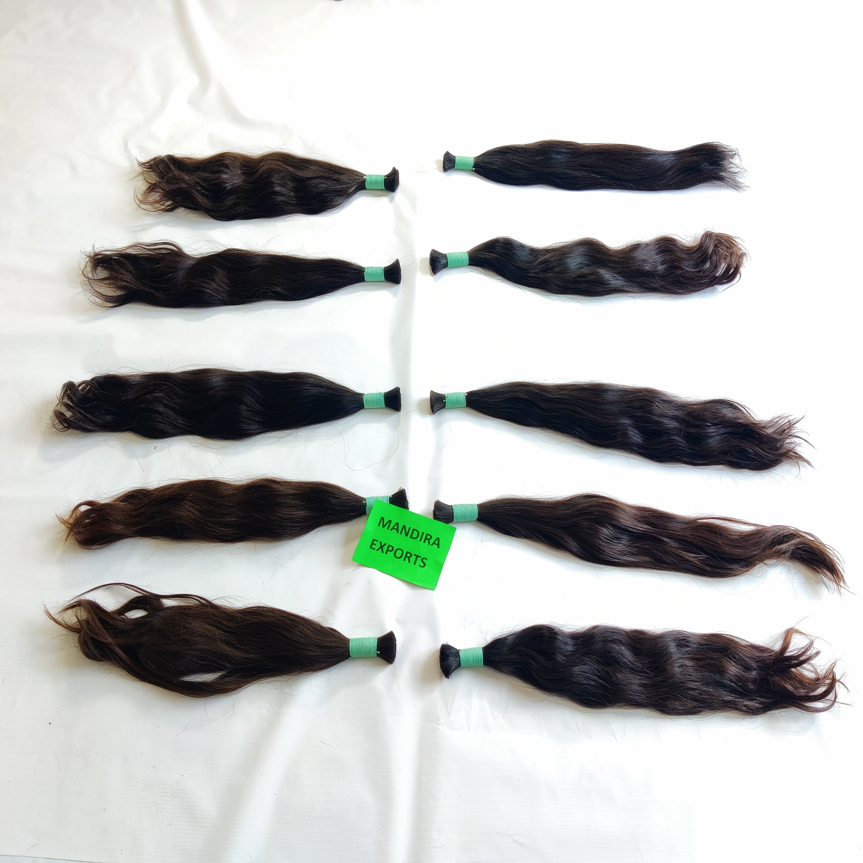 100% Natural unprocessed wavy Bulk virgin vendor temple cuticle aligned raw indian human hair extensions