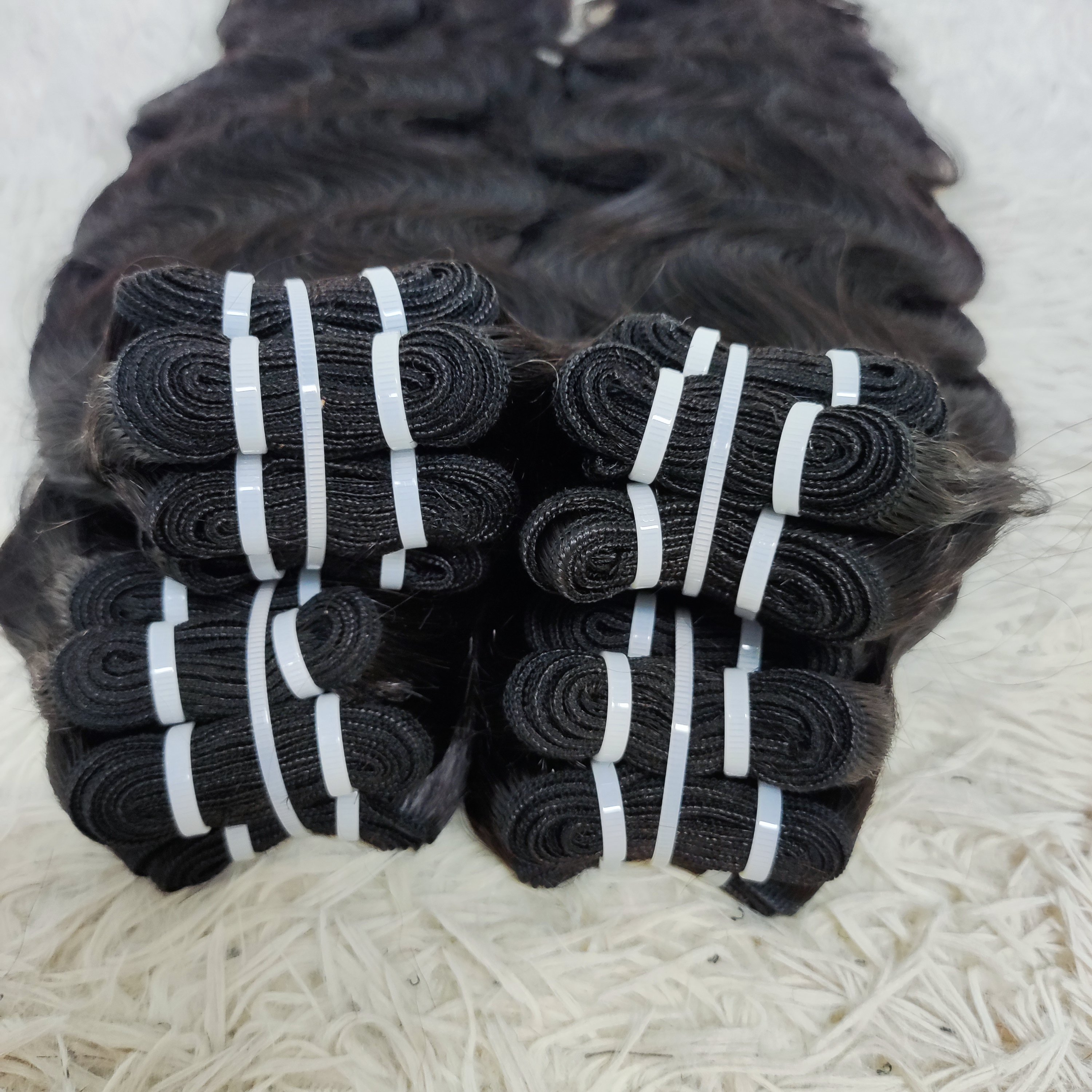 Letsfly Fast Shipping J Body Wave 9A Remy Peruvian Unprocessed Virgin Hair Extensions Bundles Wholesale Vendor
