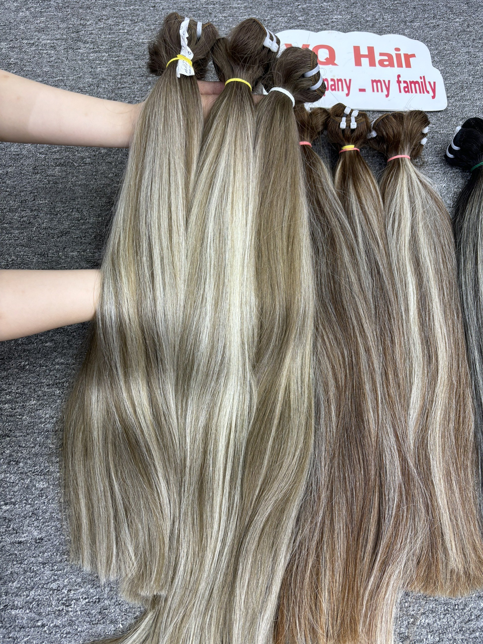 Highlight Ash Blonde Natural Straight Double Weft Genius Weft Virgin Russian Natural 100% Human Hair Extensions