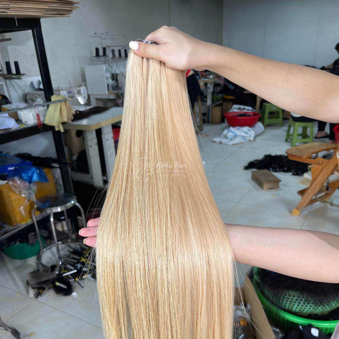 Free Tangle 613 Blonde Mirror Bone Straight Premium Brazilian Human Hair Extensions Lace Front Wigs HD Lace Human Hair Wig