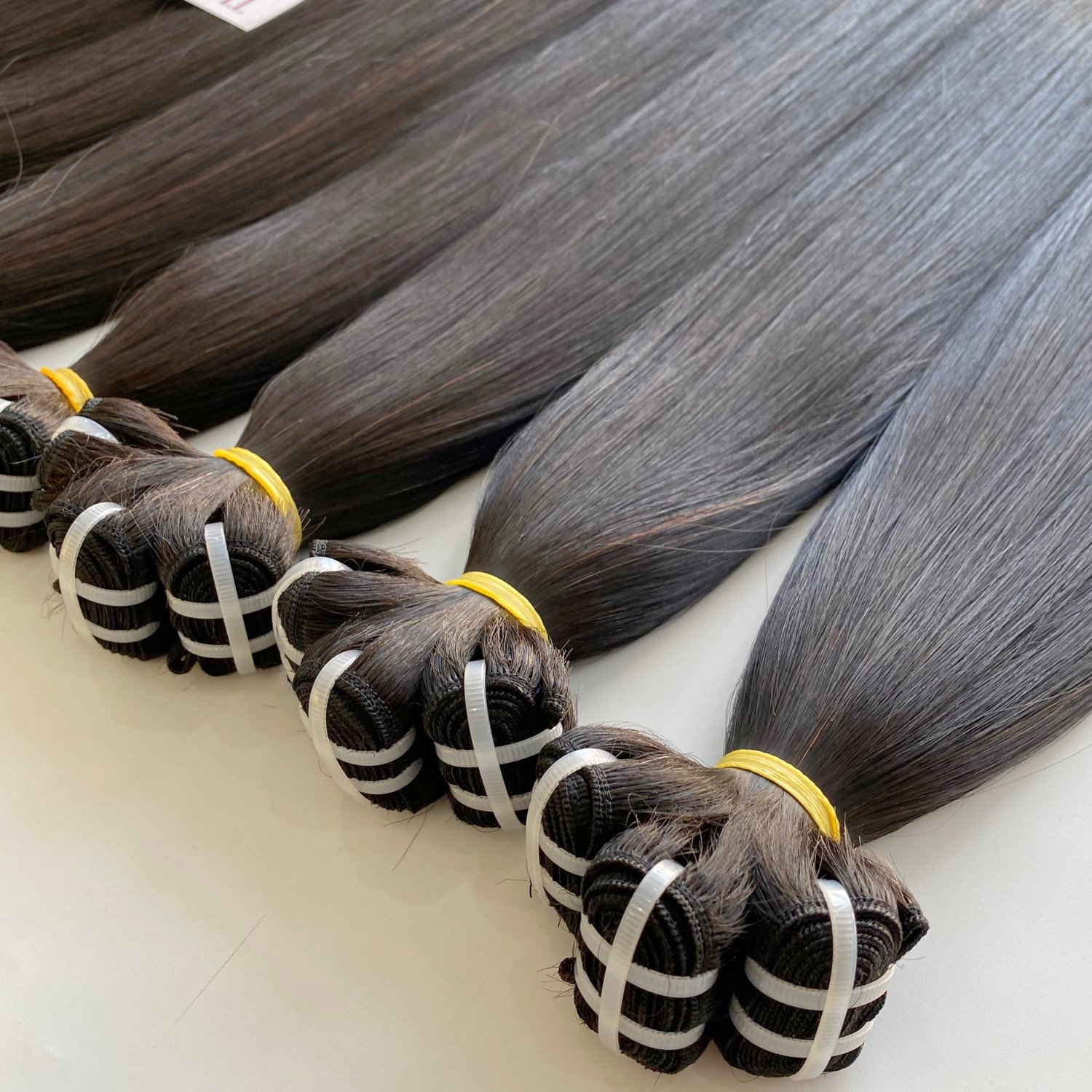 Best Wholesale Price Ready To Ship Bone Straight Bundles Weft Customized Color 100% Real Vietnamese Human Hair Extensions