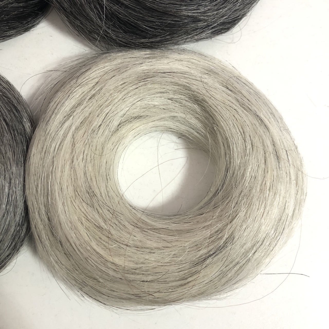 High Quality Chignon Hair Pieces With Rubber Messy Bund Ponytails Bun Extensions Grey Human Hair Scrunchies