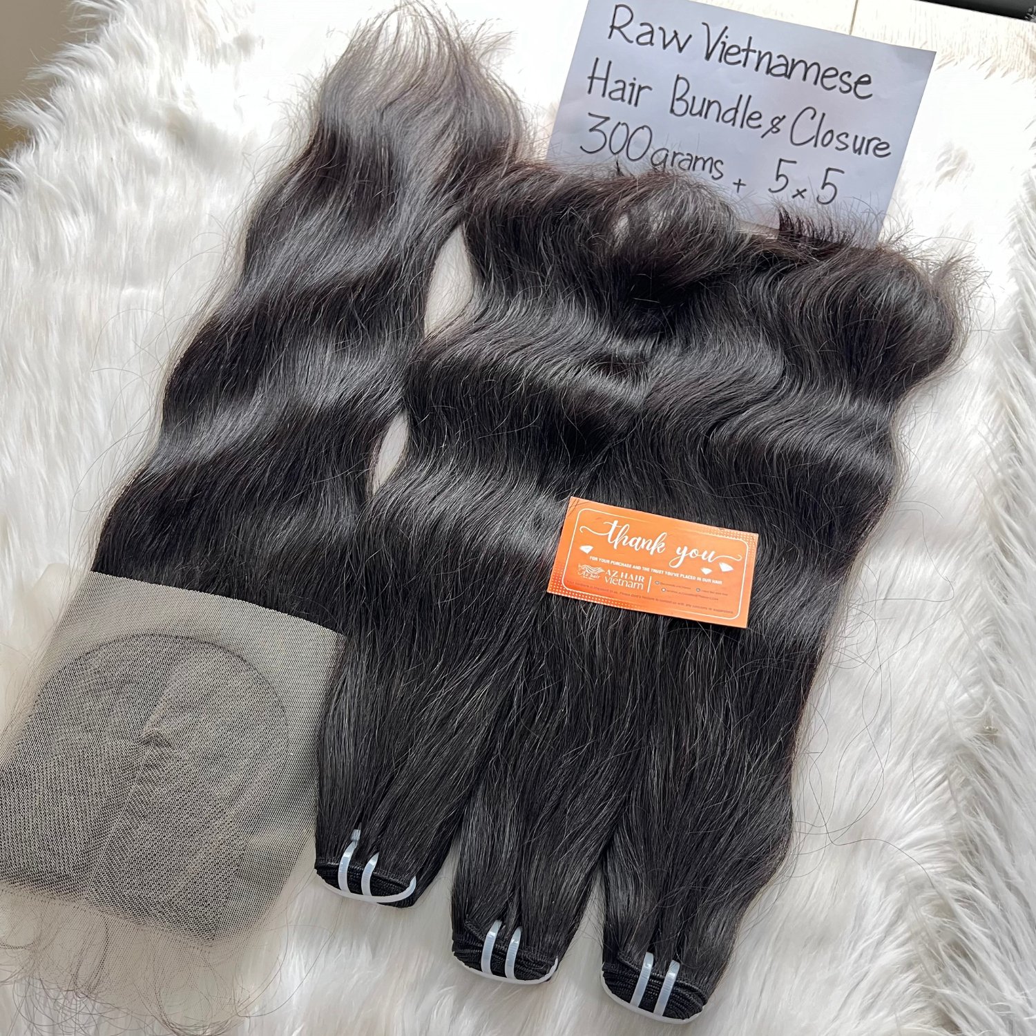 100% Virgin Hair Cuticle Aligned Full Thick End Raw Vietnamese Hair Bundles Natural Wavy Hair Extensions Can Be Bleached 613