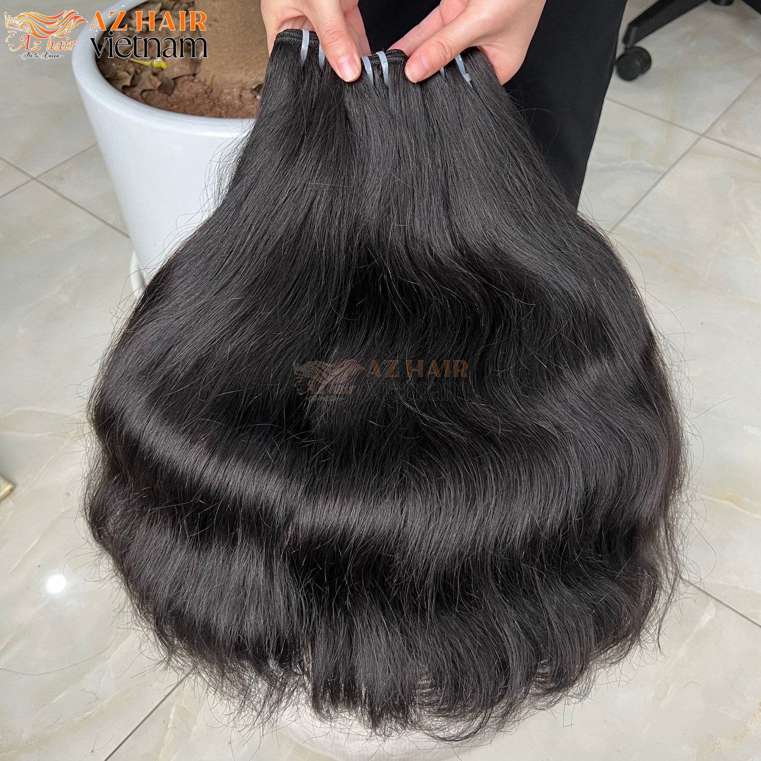 100% Virgin Hair Cuticle Aligned Full Thick End Raw Vietnamese Hair Bundles Natural Wavy Hair Extensions Can Be Bleached 613