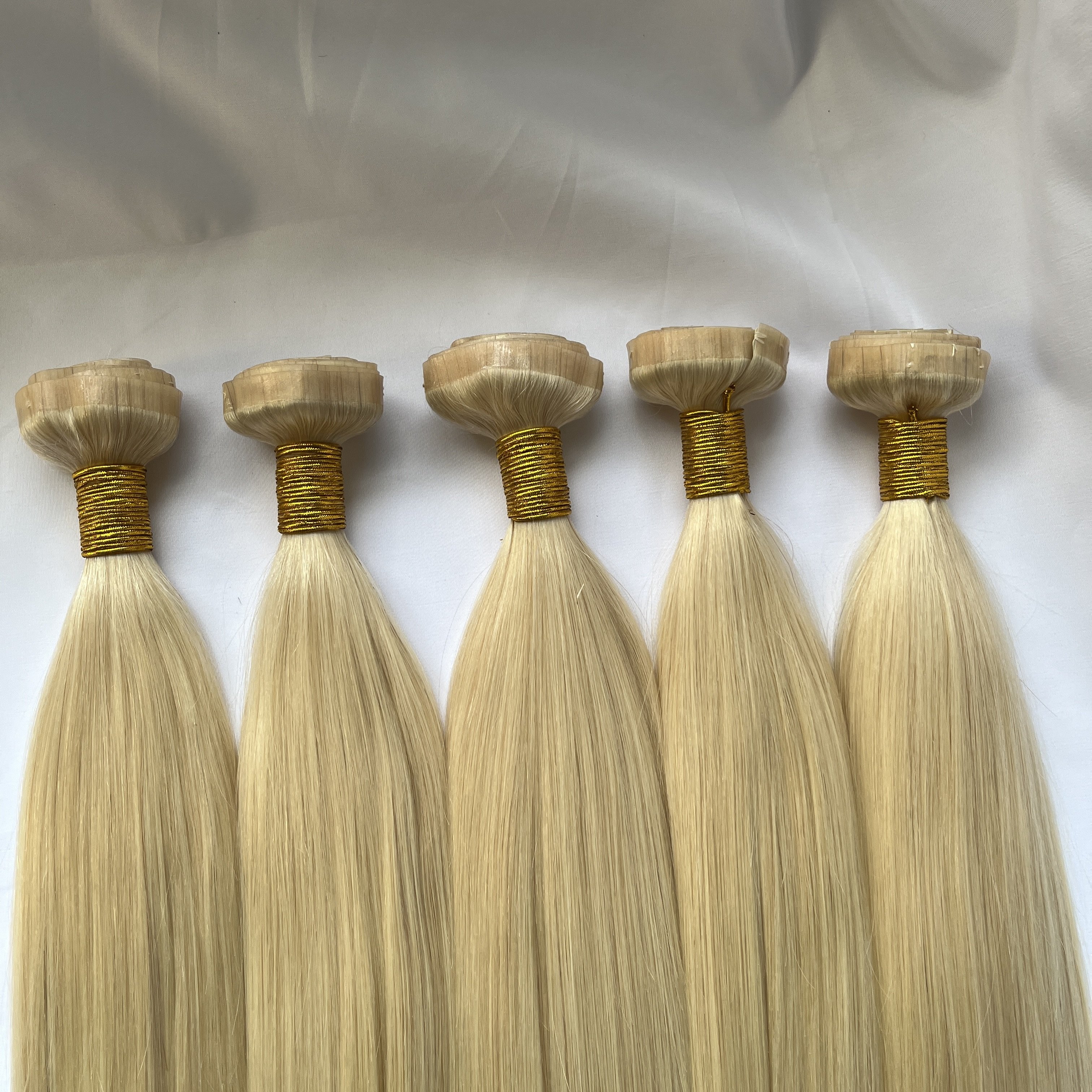 Drop shipping pu skin clip in hair extension raw remy hair blonde color seamless clip in extension