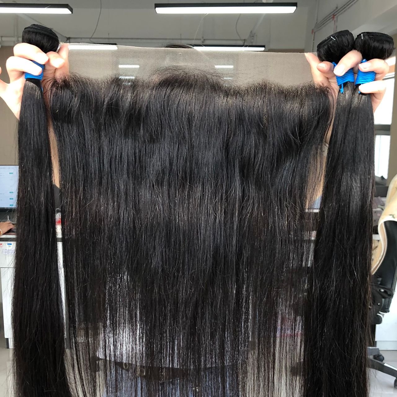 Wholesale virgin human hair bundle vendors,raw virgin brazilian cuticle aligned hair,mink raw brazilian human hair weave bundles