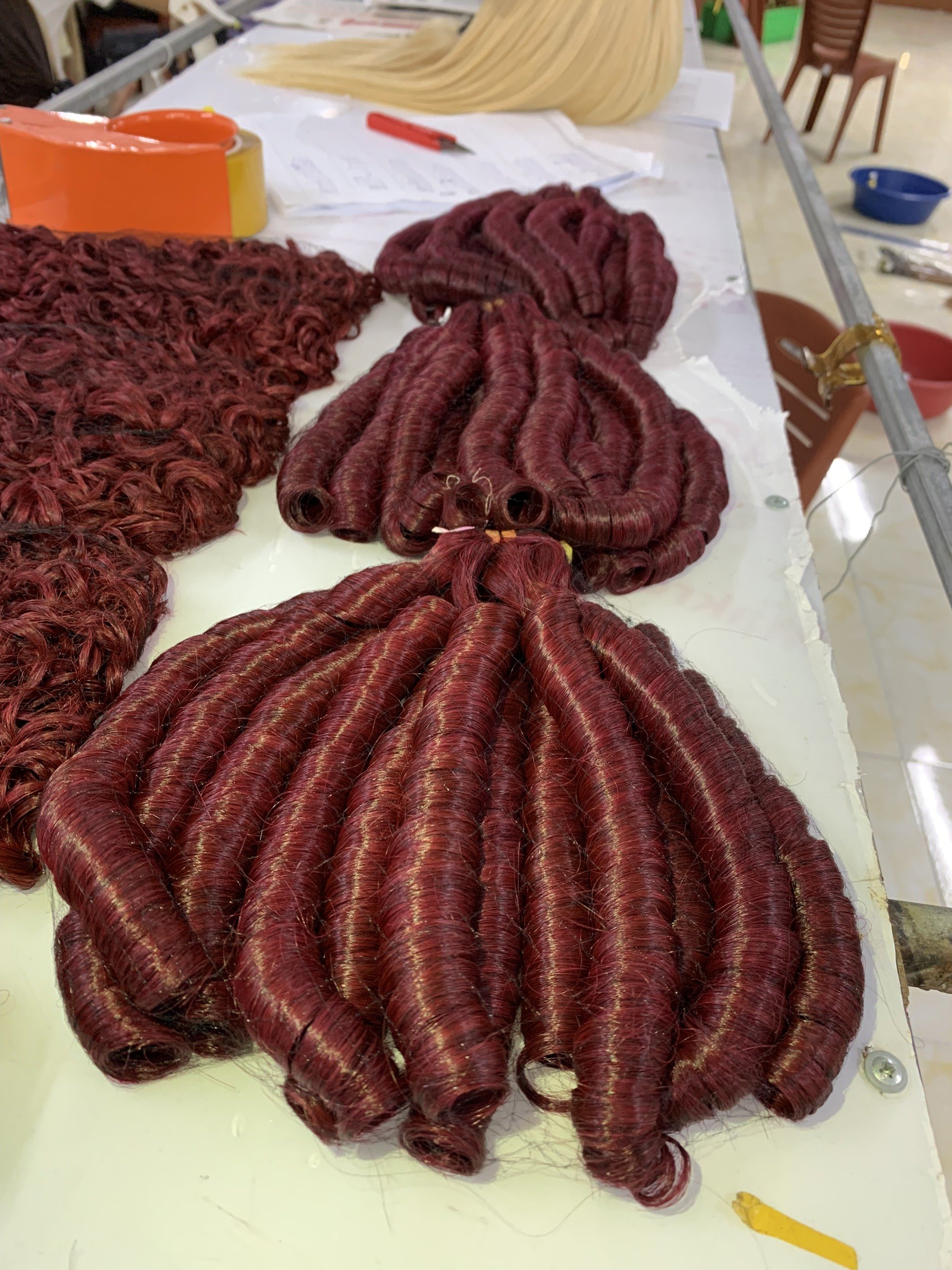 Wholesale Natural raw Vietnamese hair burmese curly tape in hair extensions 100% human hair