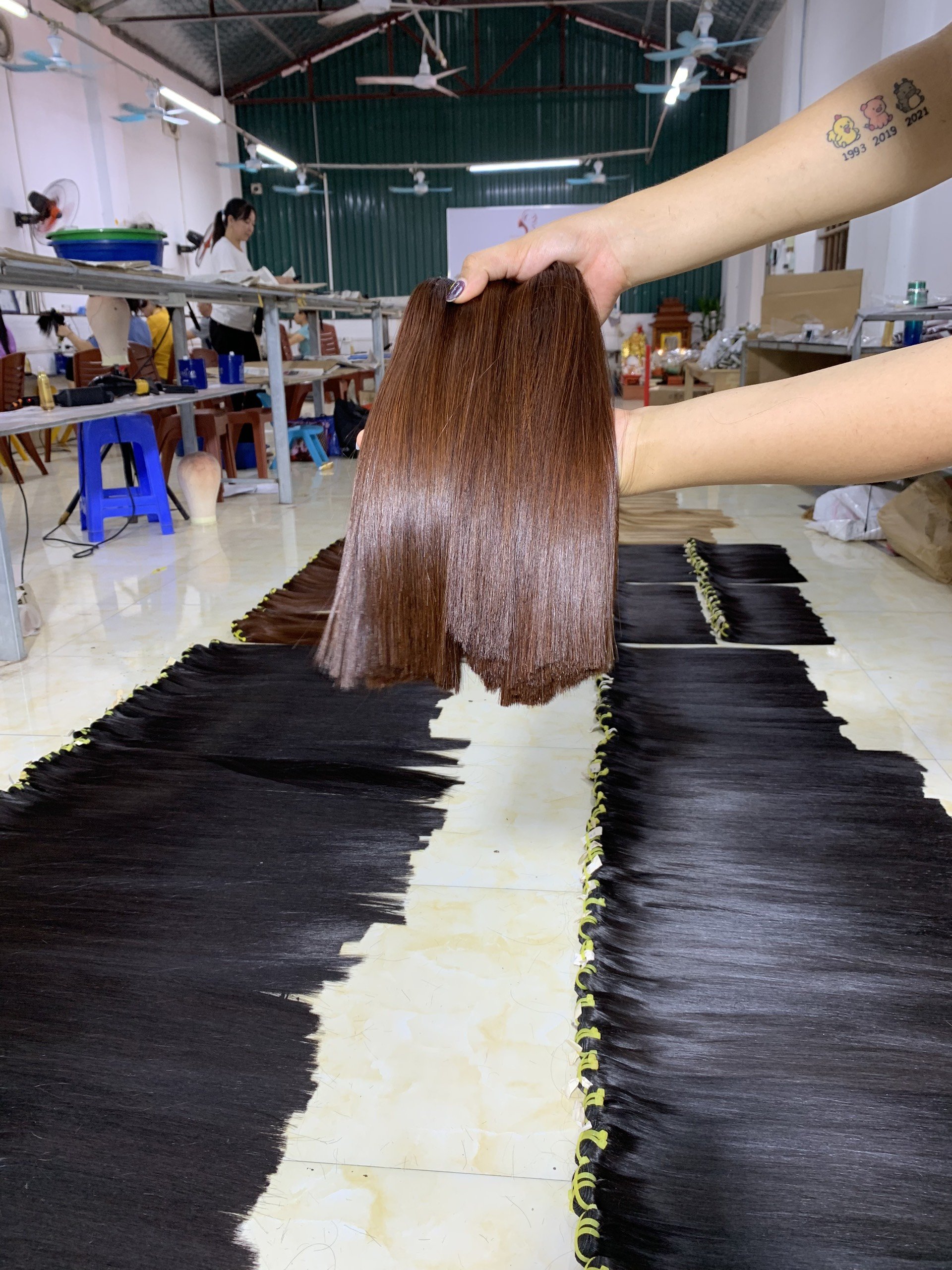 Wholesale Natural raw Vietnamese hair extensions 100% human hair