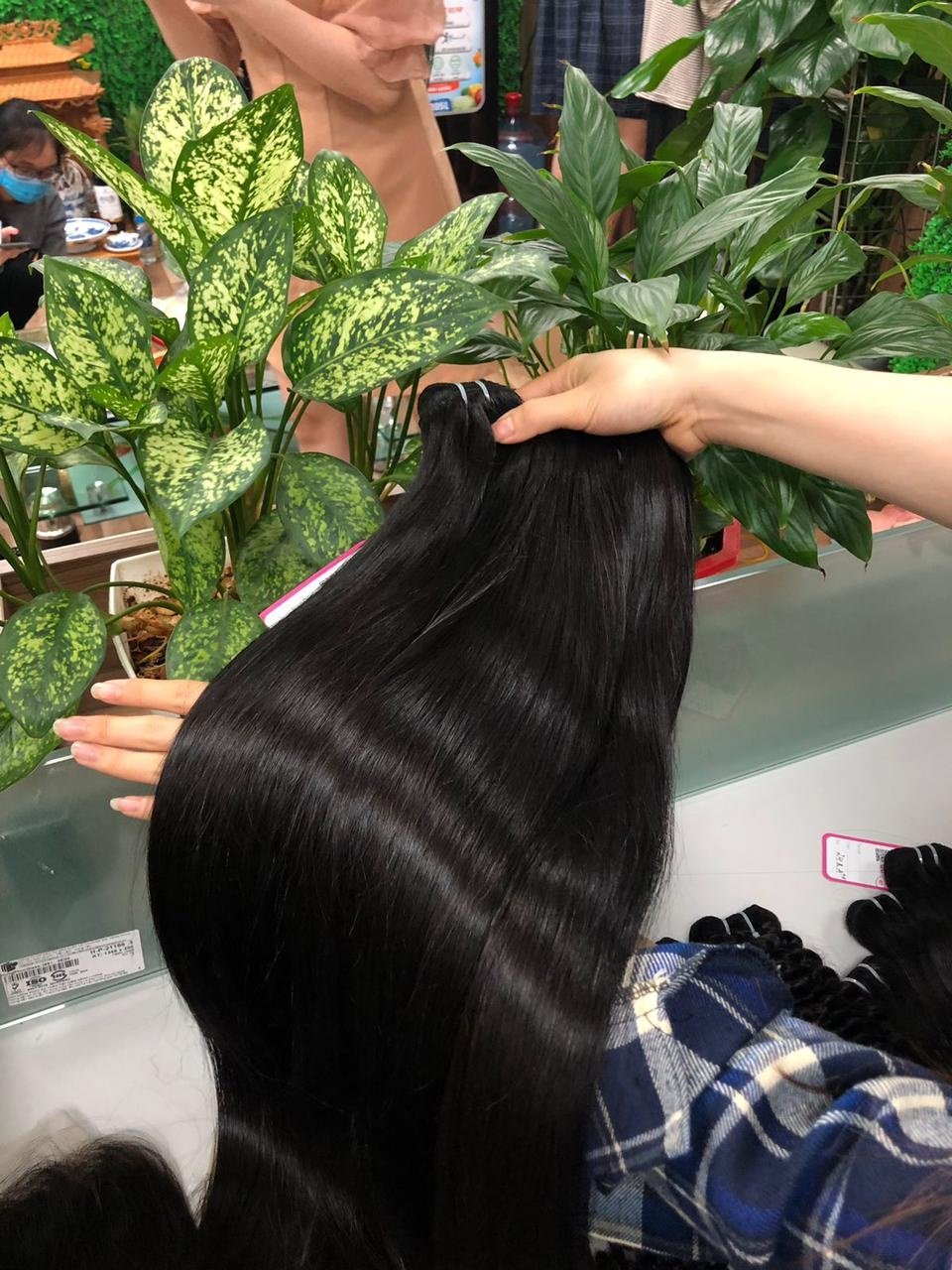 Big G Hair in Vietnam Offers No-Tangle No-Shedding Straight Hair Extensions Human Hair Bundles Wave Curl Styles Raw Material