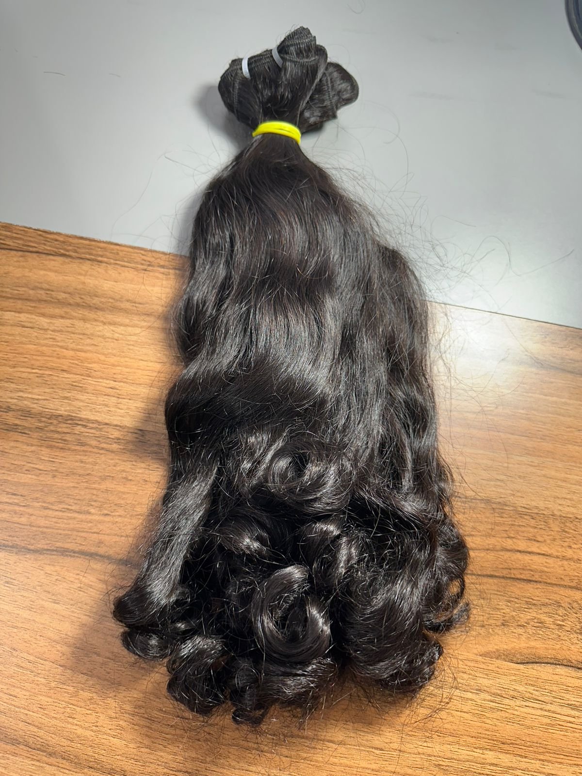 Lowest Prices Raw Bouncy Curly Human Hair with Soft Texture Virgin Human Hair Extension For Sale By Indian Exporters