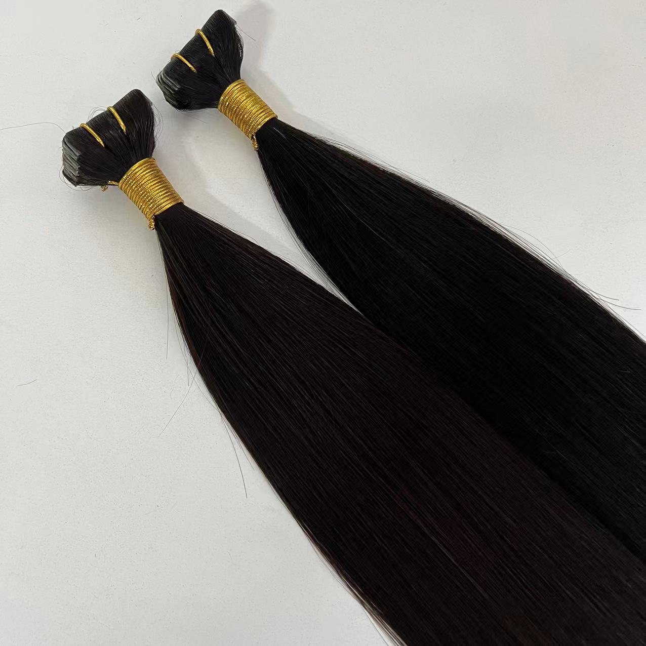 Wholesale 12A Russian Invisible Adhesive Tape Hair Extension Natural Remy Human Hair Double Drawn Injected Tape In Hair Popular